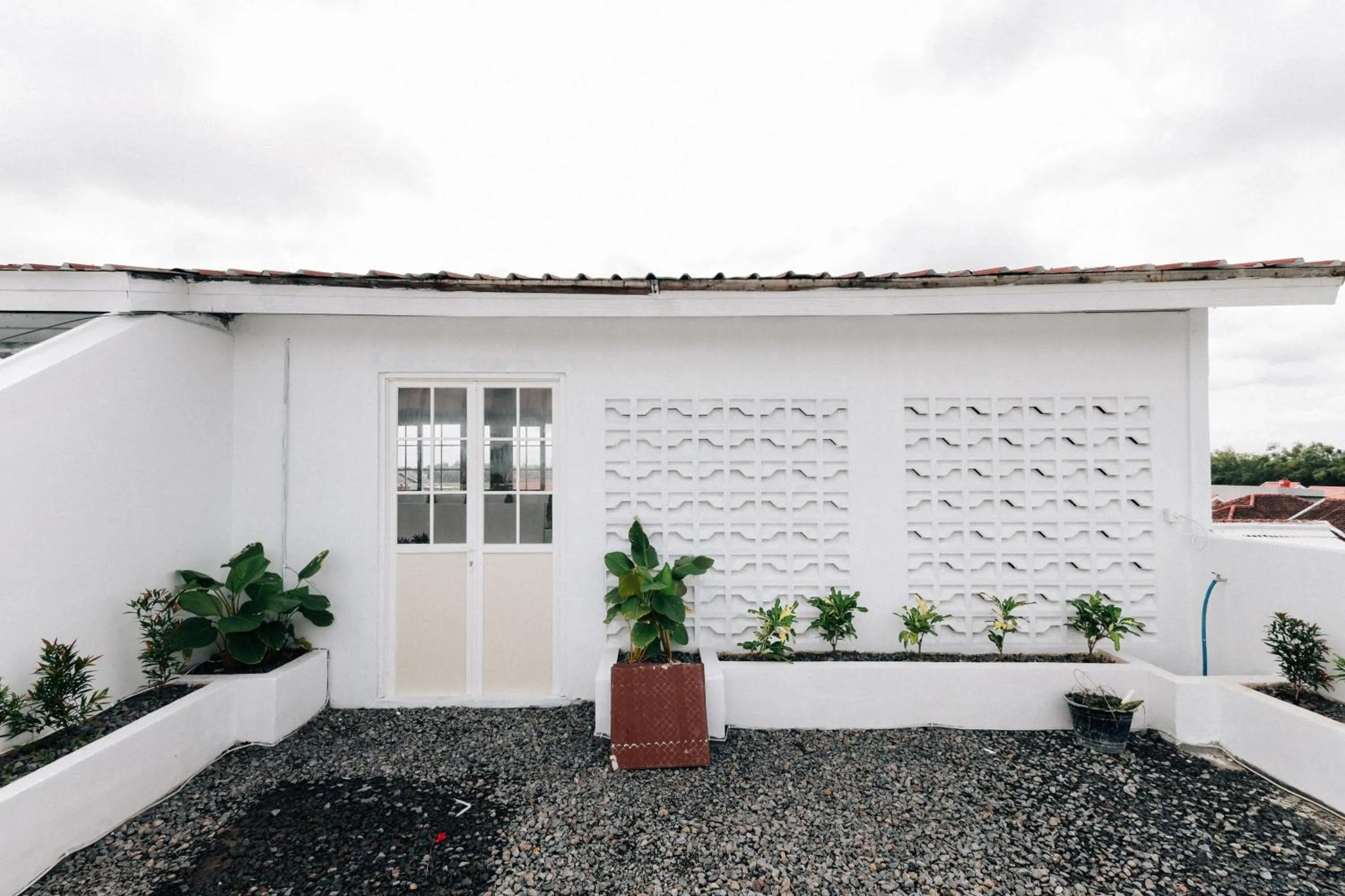 Property building in RedDoorz Syariah near GOR Bung Karno Nganjuk