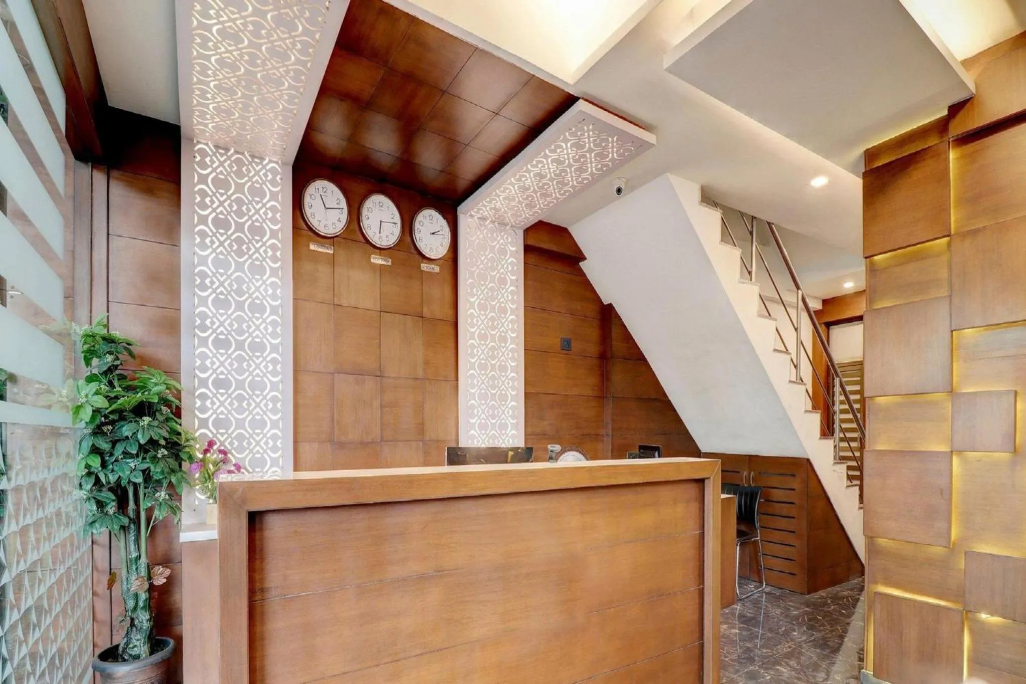 Lobby or reception in Pine Tree Signature