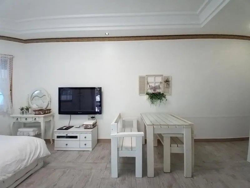 TV and multimedia in Another world pension