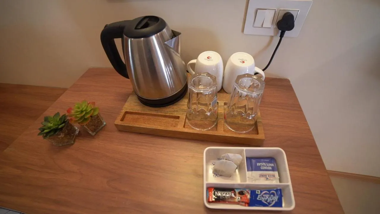 Coffee/tea facilities in Aananda Wellness and Resorts