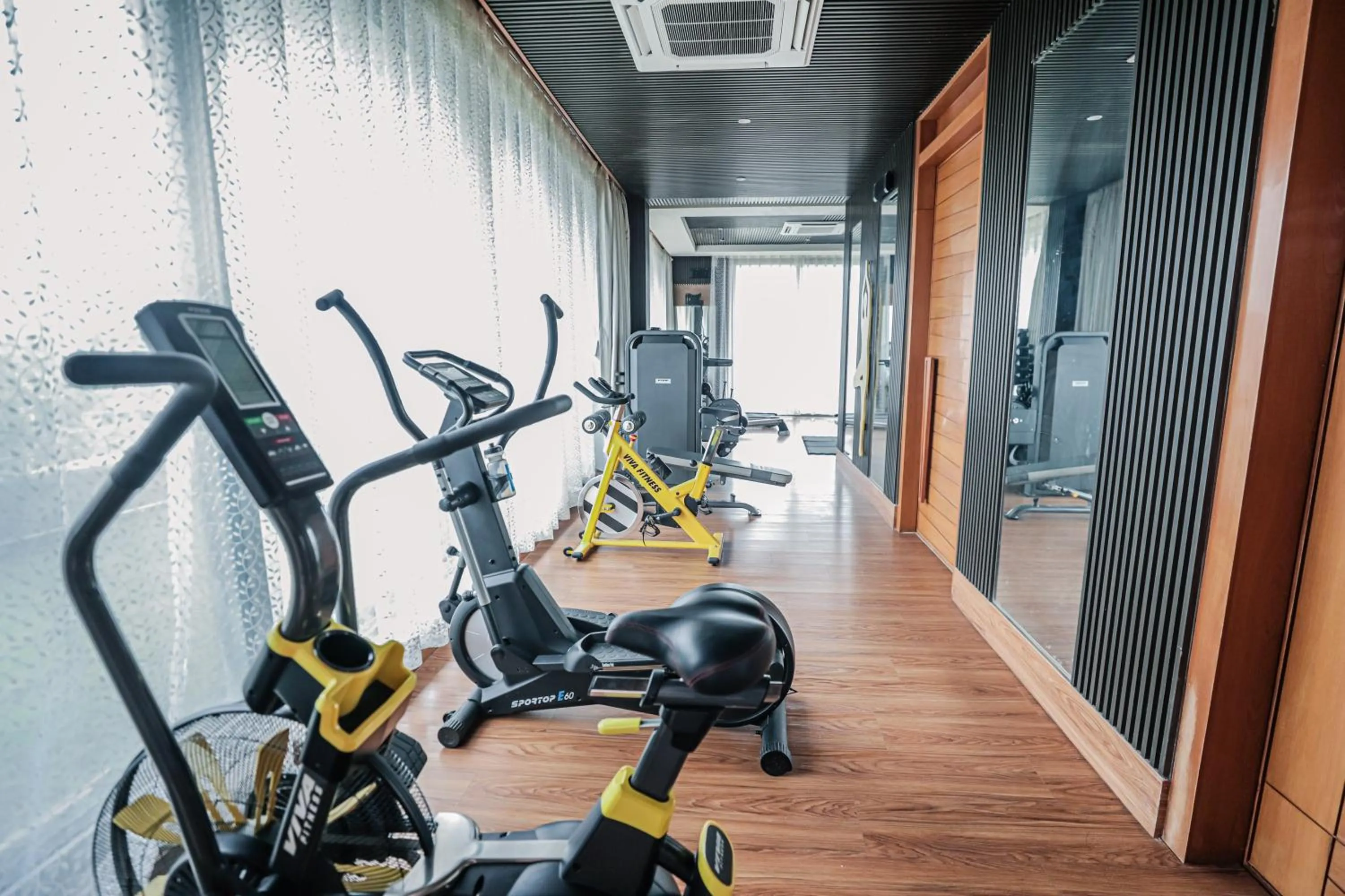 Fitness centre/facilities in Regenta Place Bhopal by Royal Orchid Hotels Limited