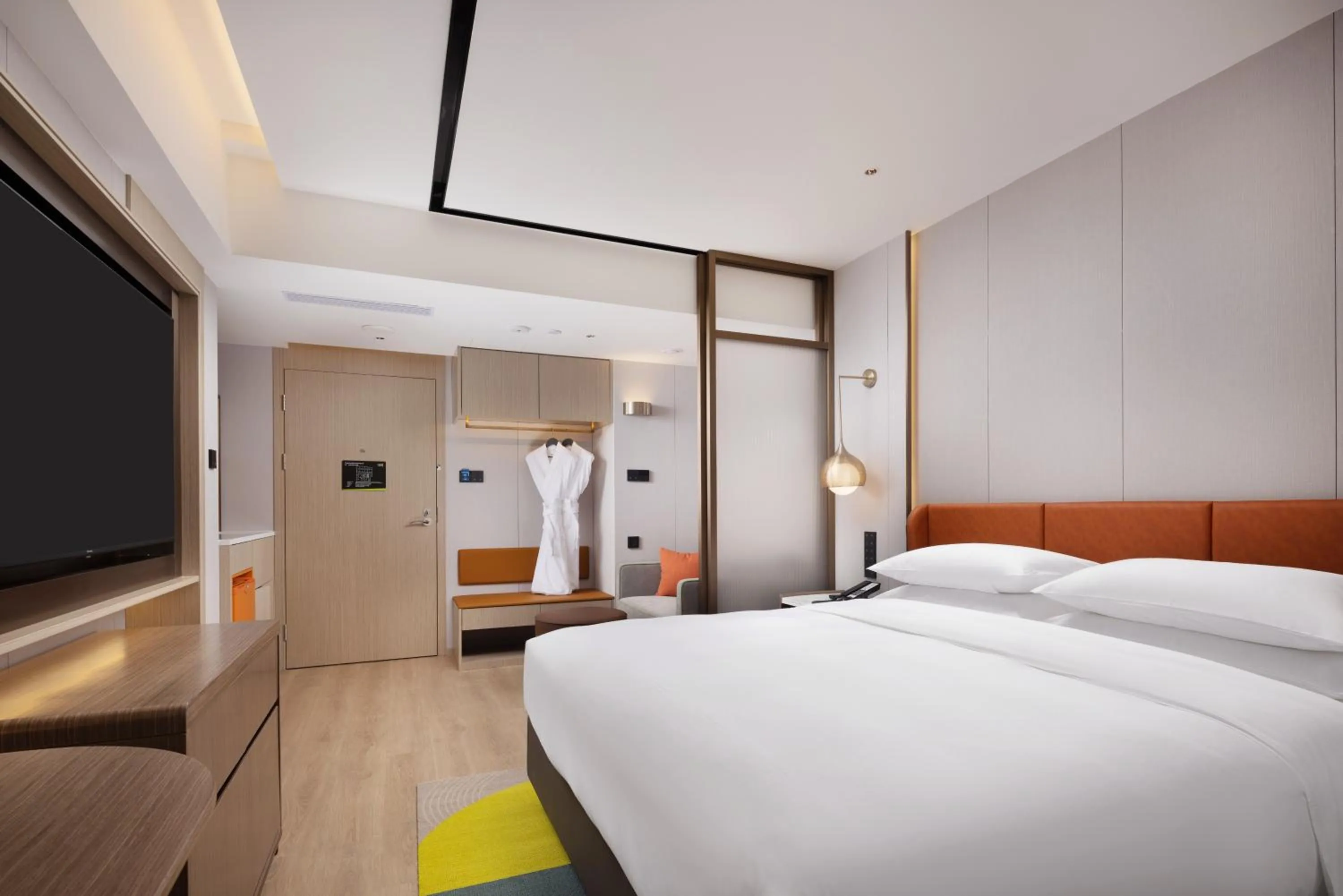 Bed in Home2 Suites by Hilton Chengdu Kuanzhai Alley