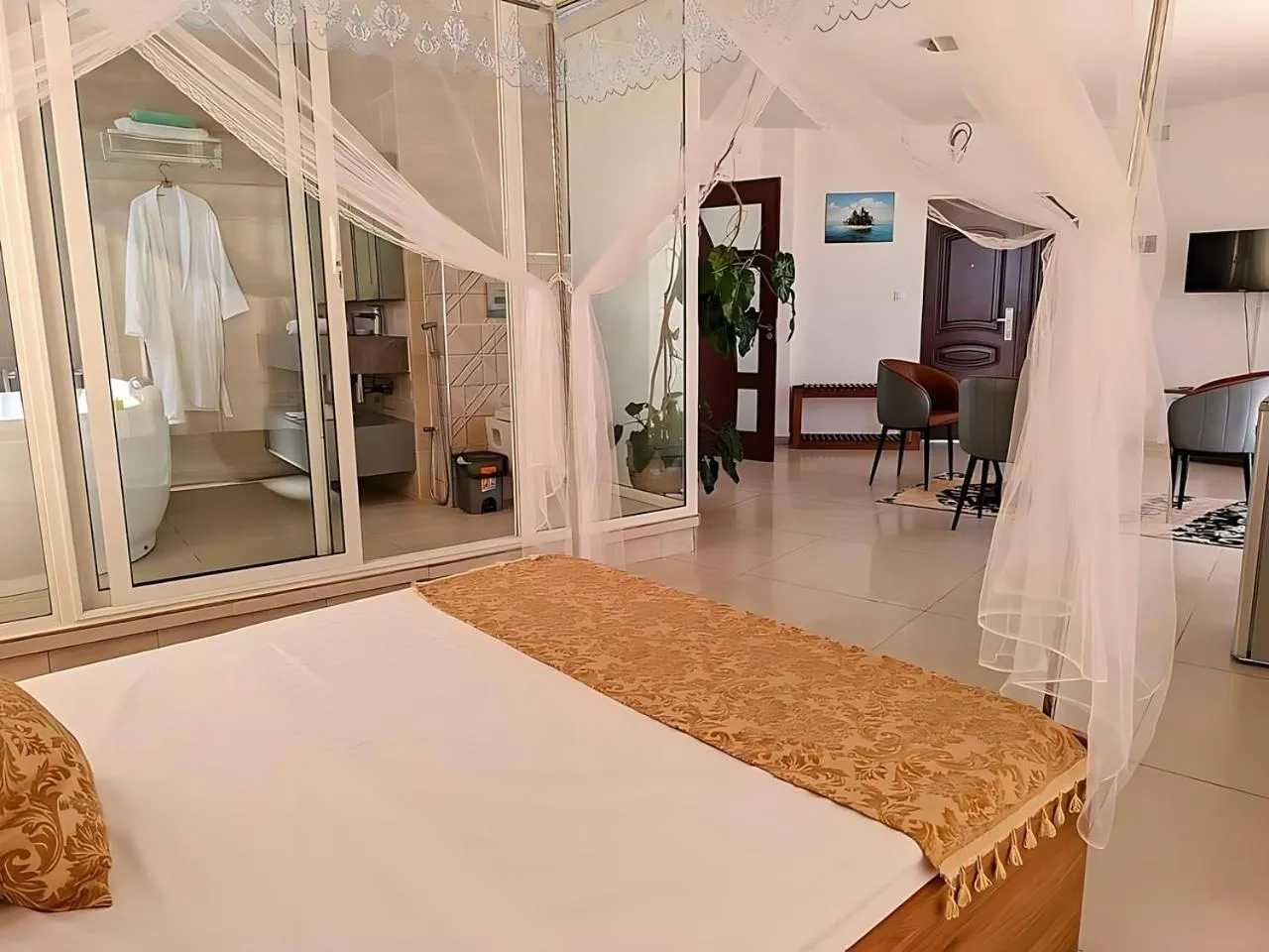 Bed in Hary's Aparthotel