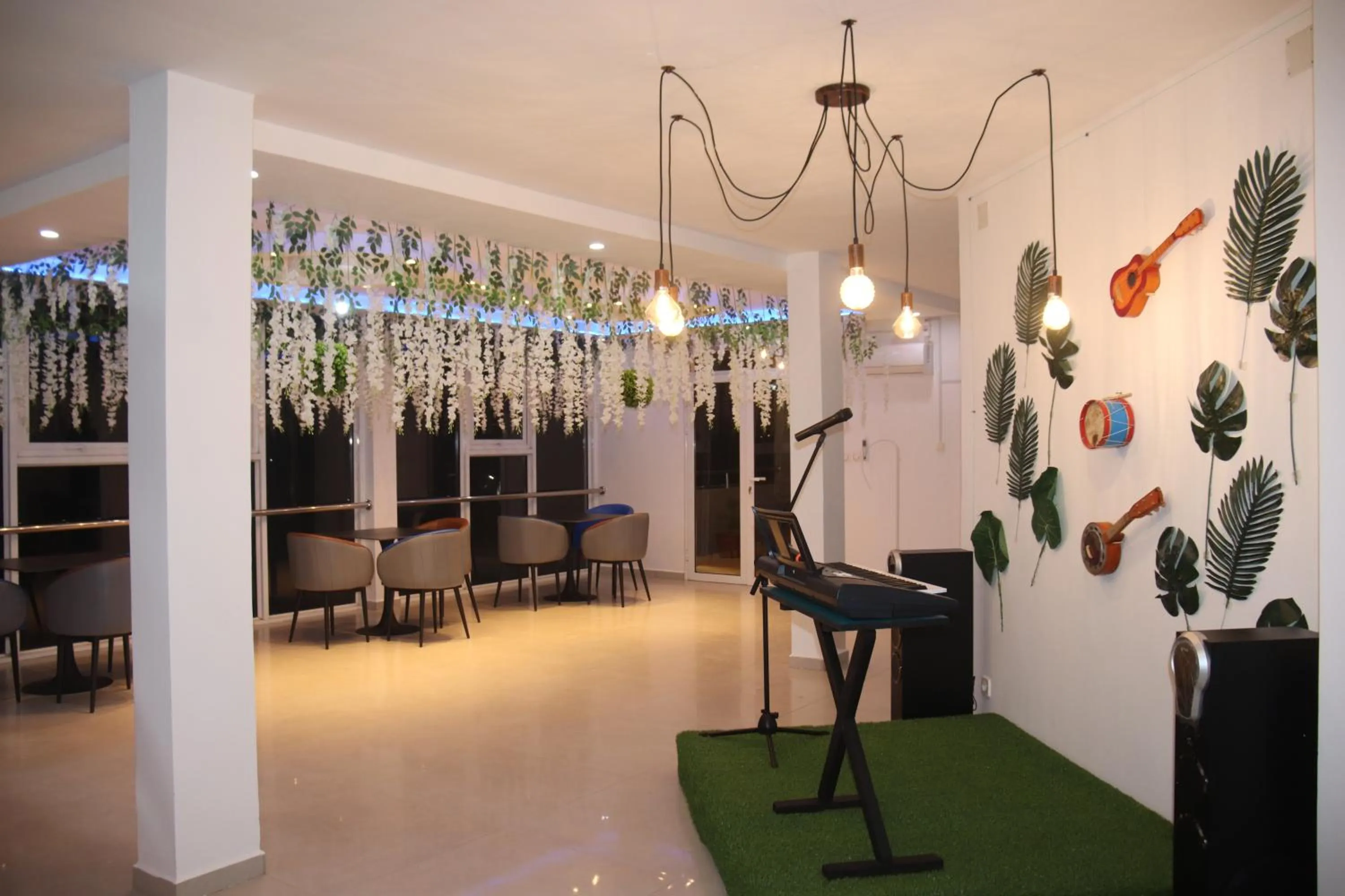 Lobby or reception in Hary's Aparthotel