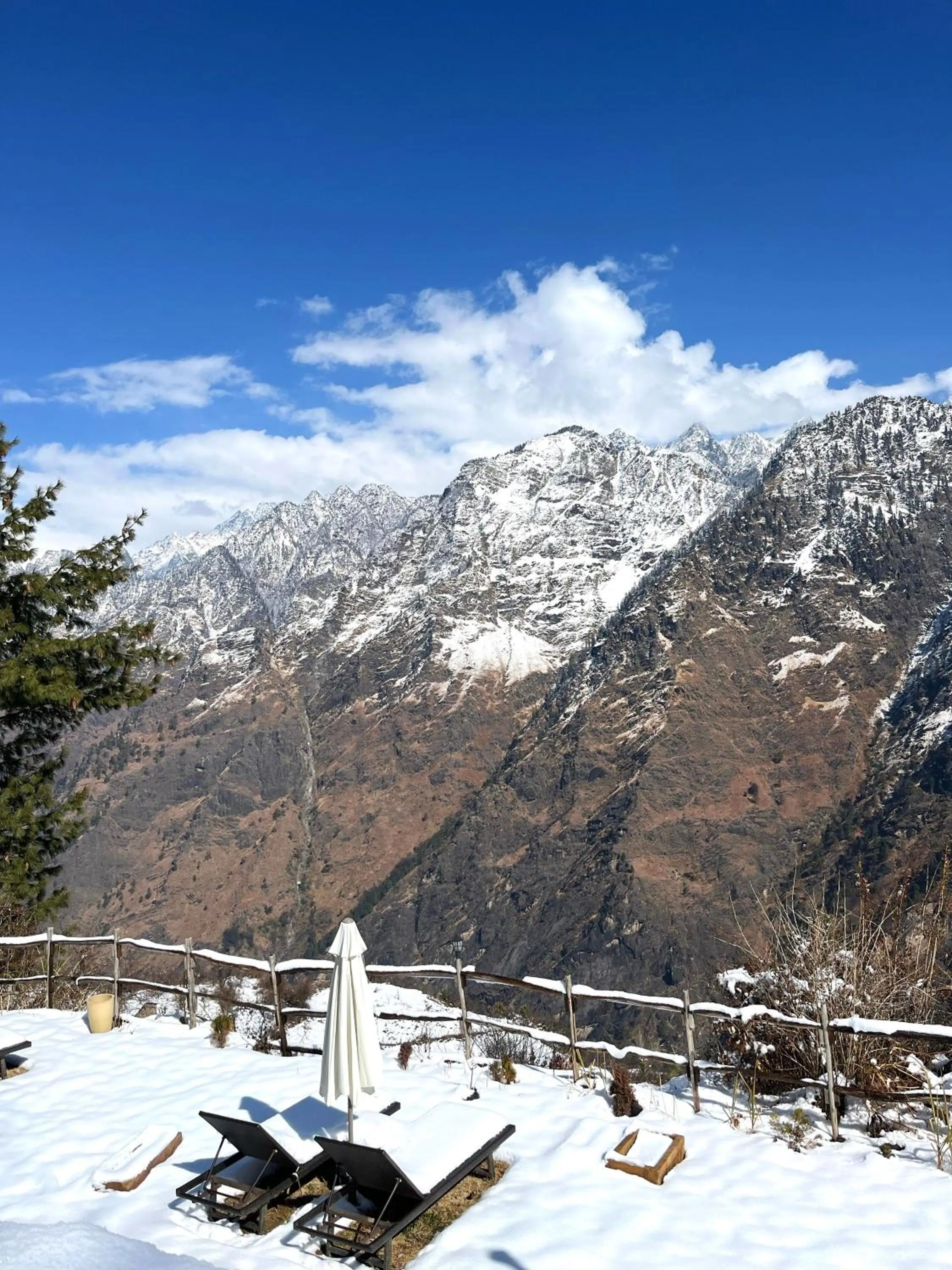 Natural landscape in Faraway Cottages, Auli