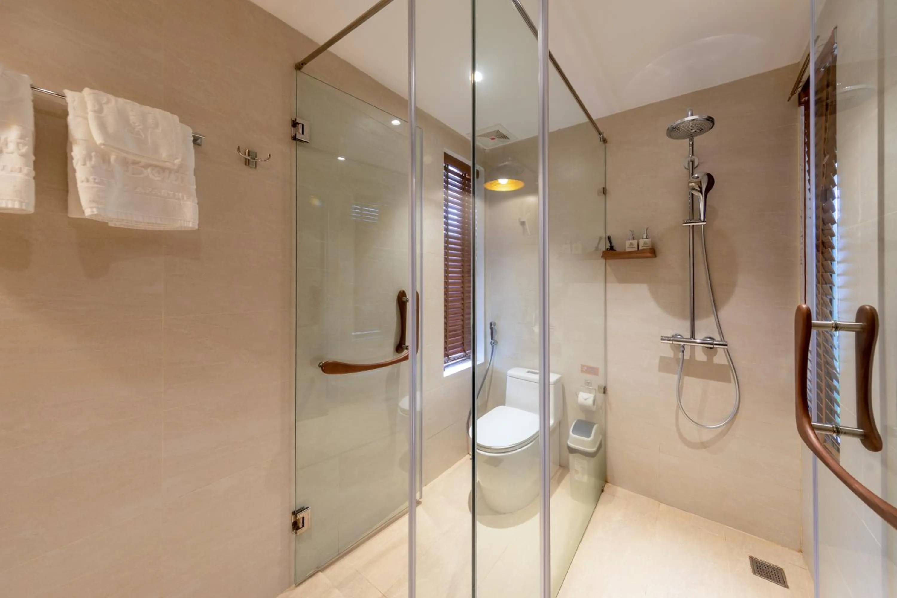 Shower in Bonny Boutique Hotel Da Nang