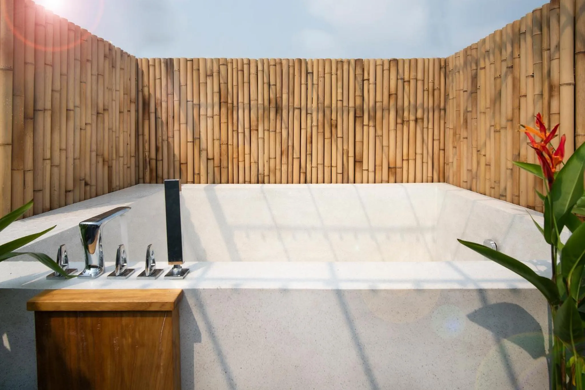 Hot Tub in Bonny Boutique Hotel Da Nang