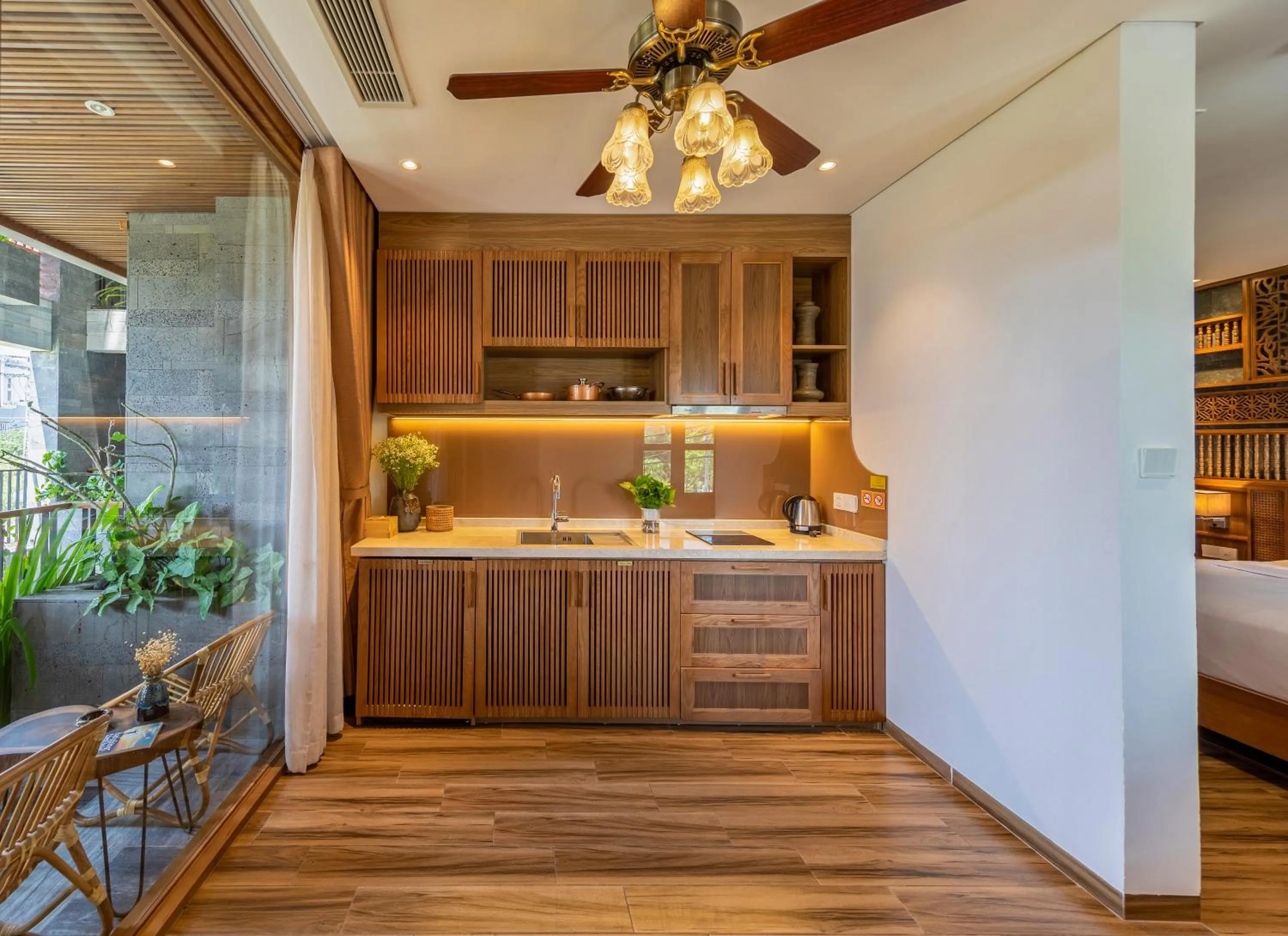 Kitchen or kitchenette in Bonny Boutique Hotel Da Nang