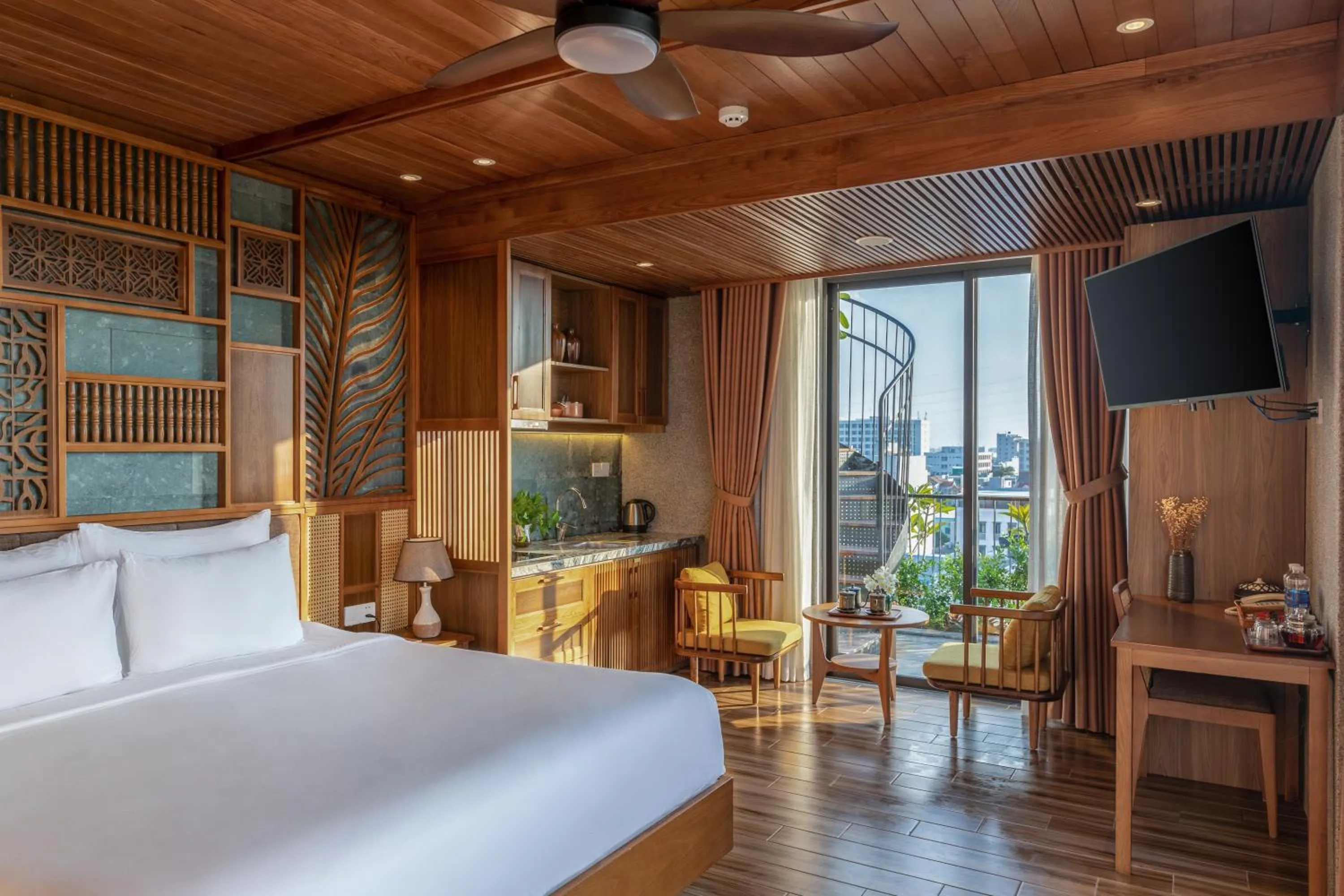 Photo of the whole room, Bed in Bonny Boutique Hotel Da Nang