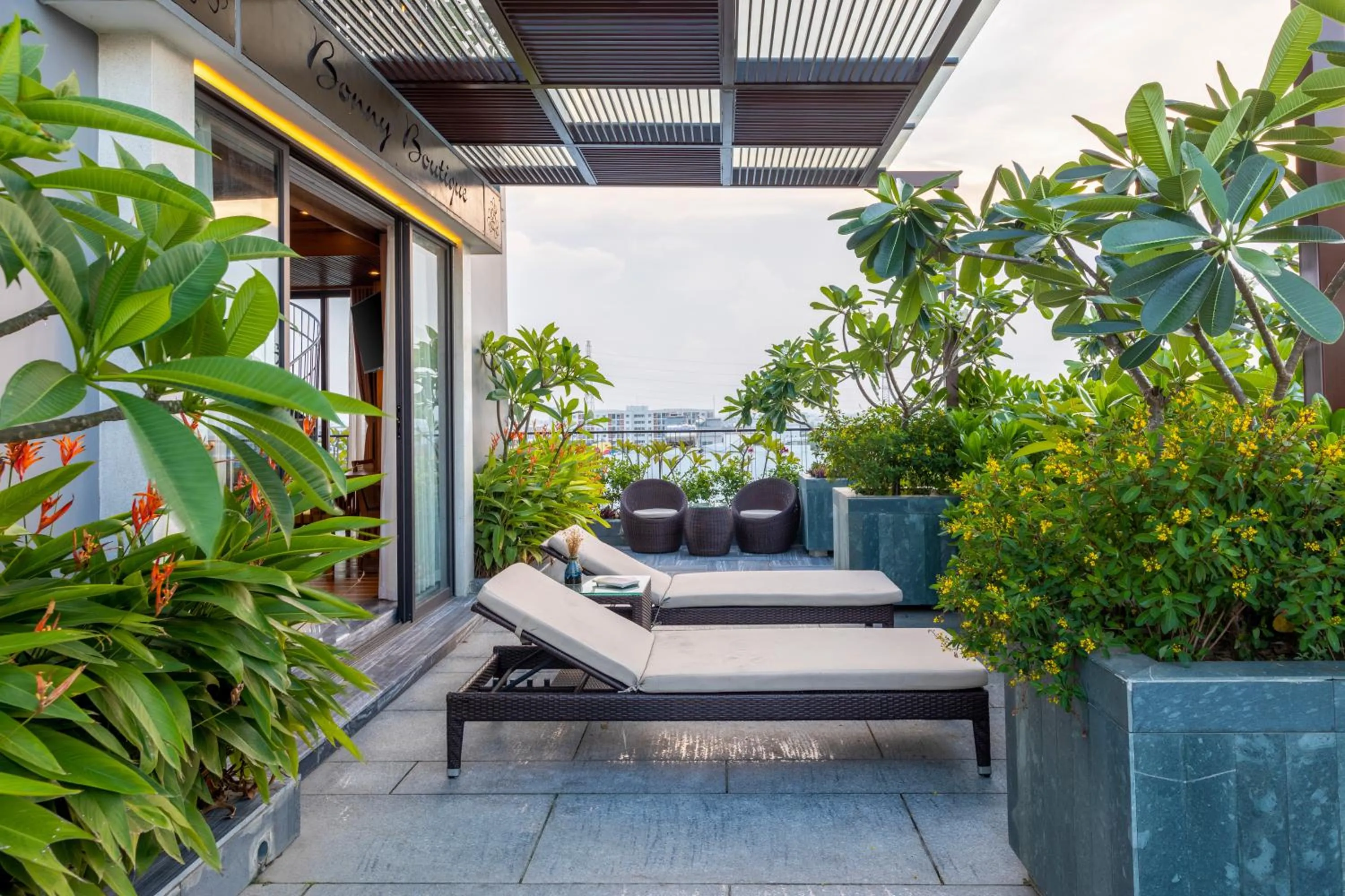 Day in Bonny Boutique Hotel Da Nang