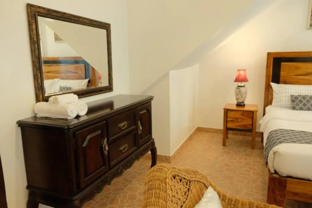 Bed in Villa Italia Hotel