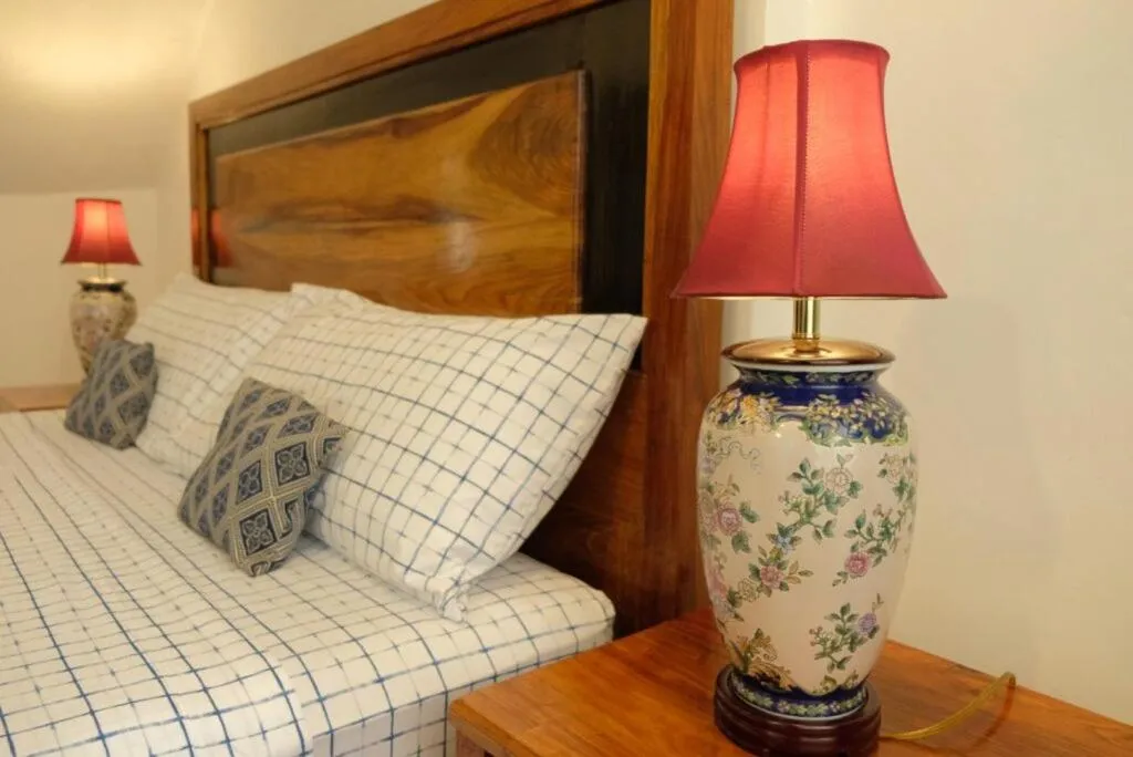 Bed in Villa Italia Hotel