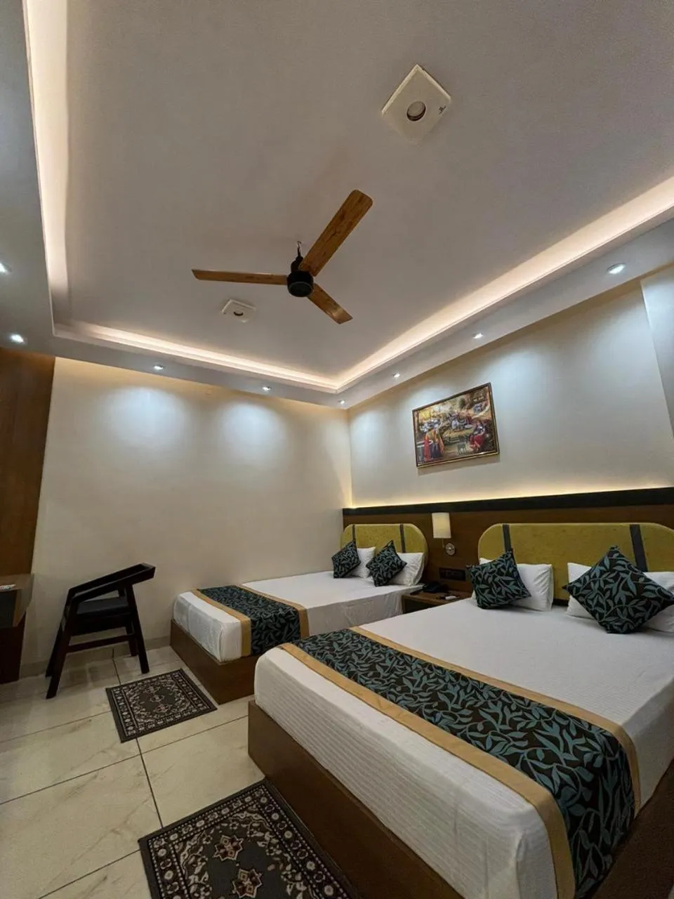 Bed in Hotel Shakuntla Palace