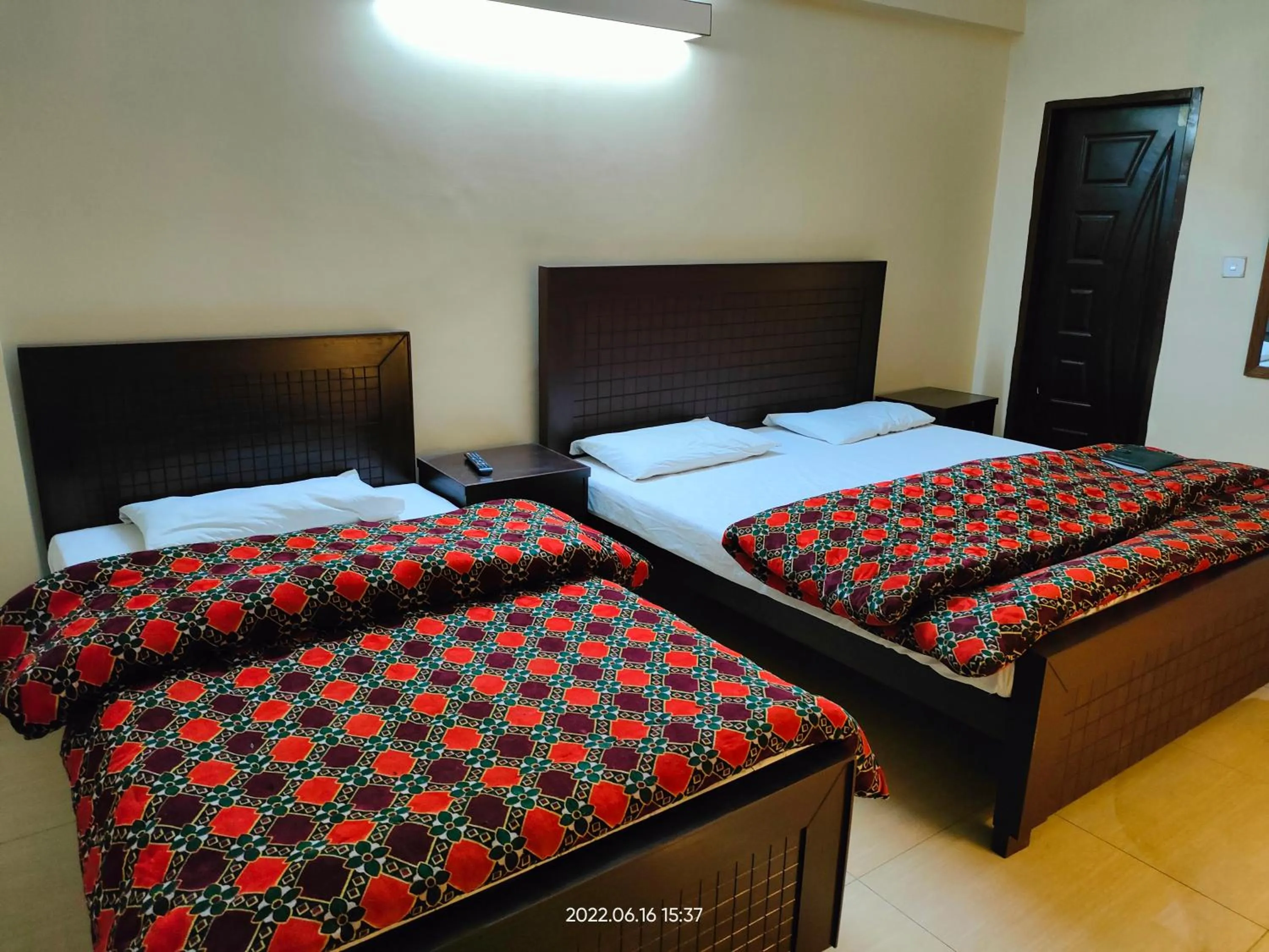 Bed in Al Sakhawat Hotel