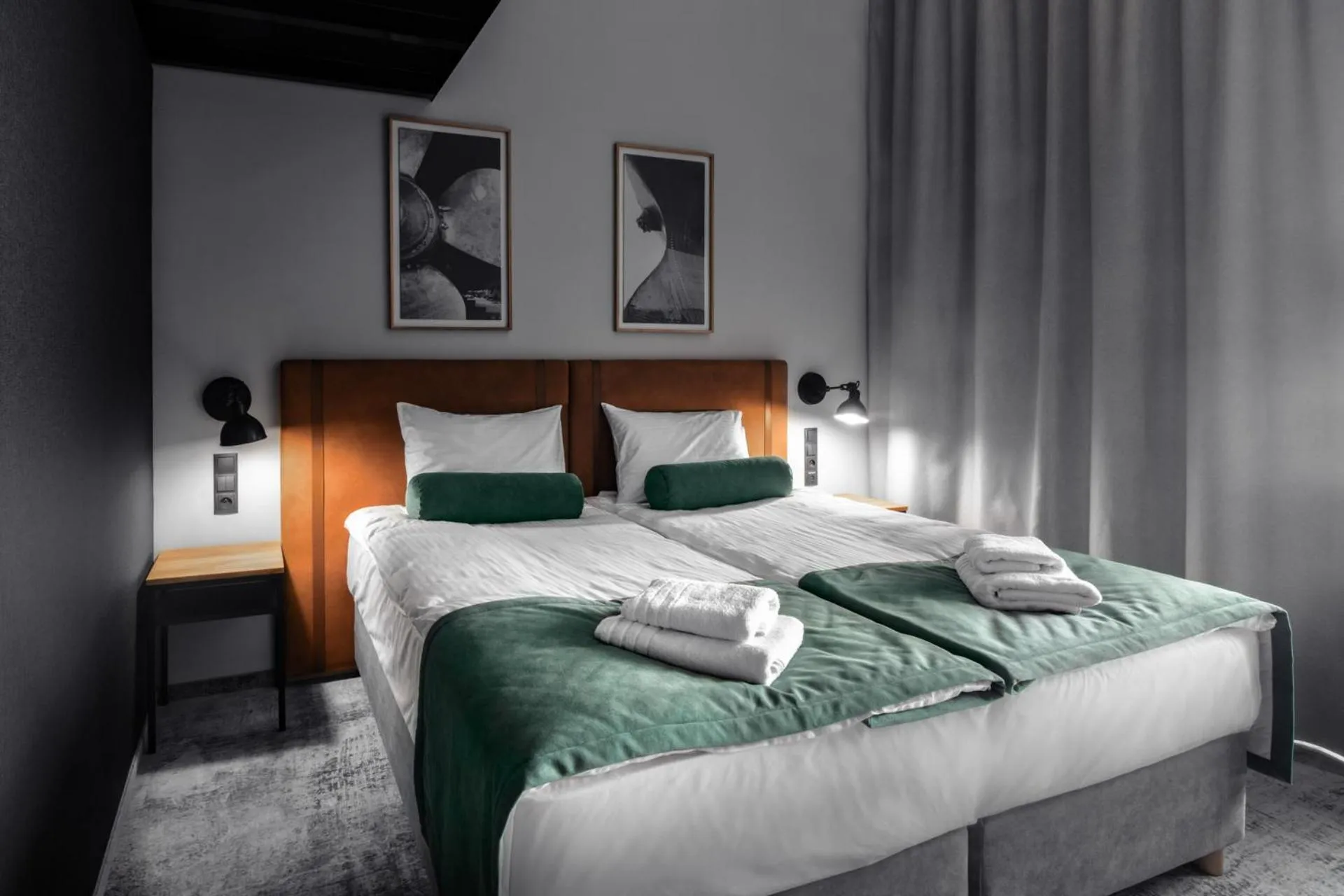 Bed in MONTOWNIA Lofts & Experience