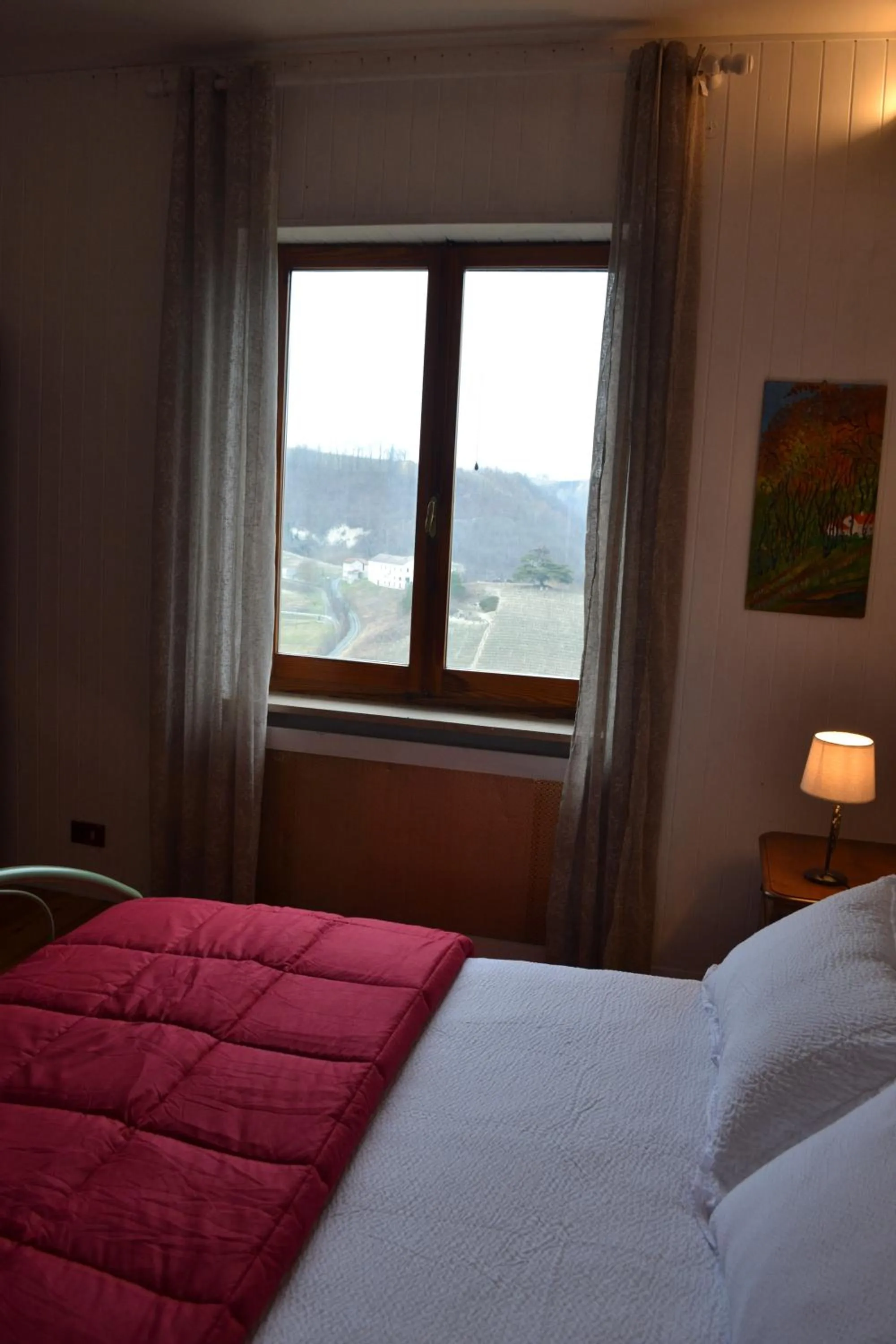 Natural landscape, Bed in La Contea