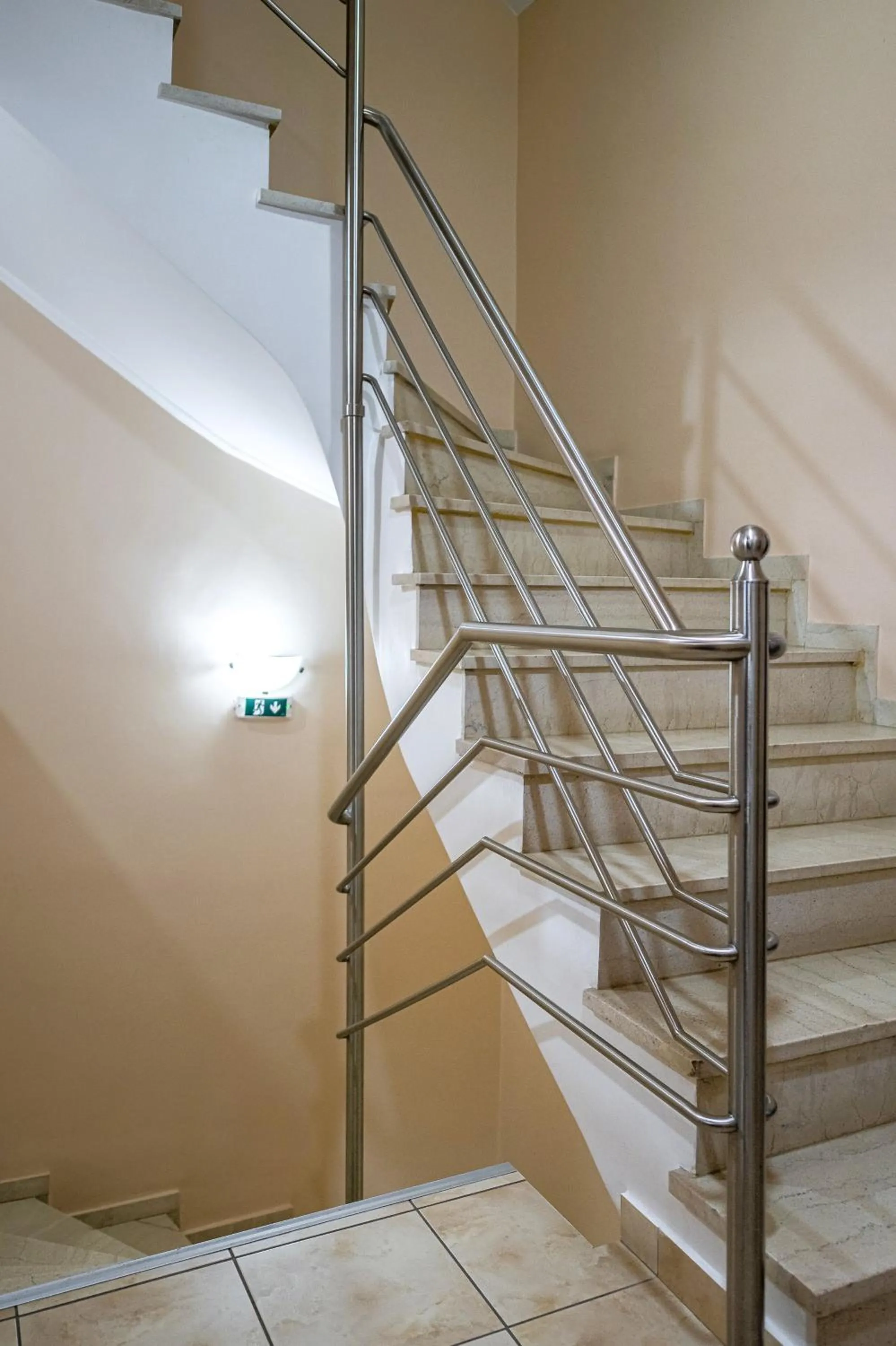 Property building in Faros I