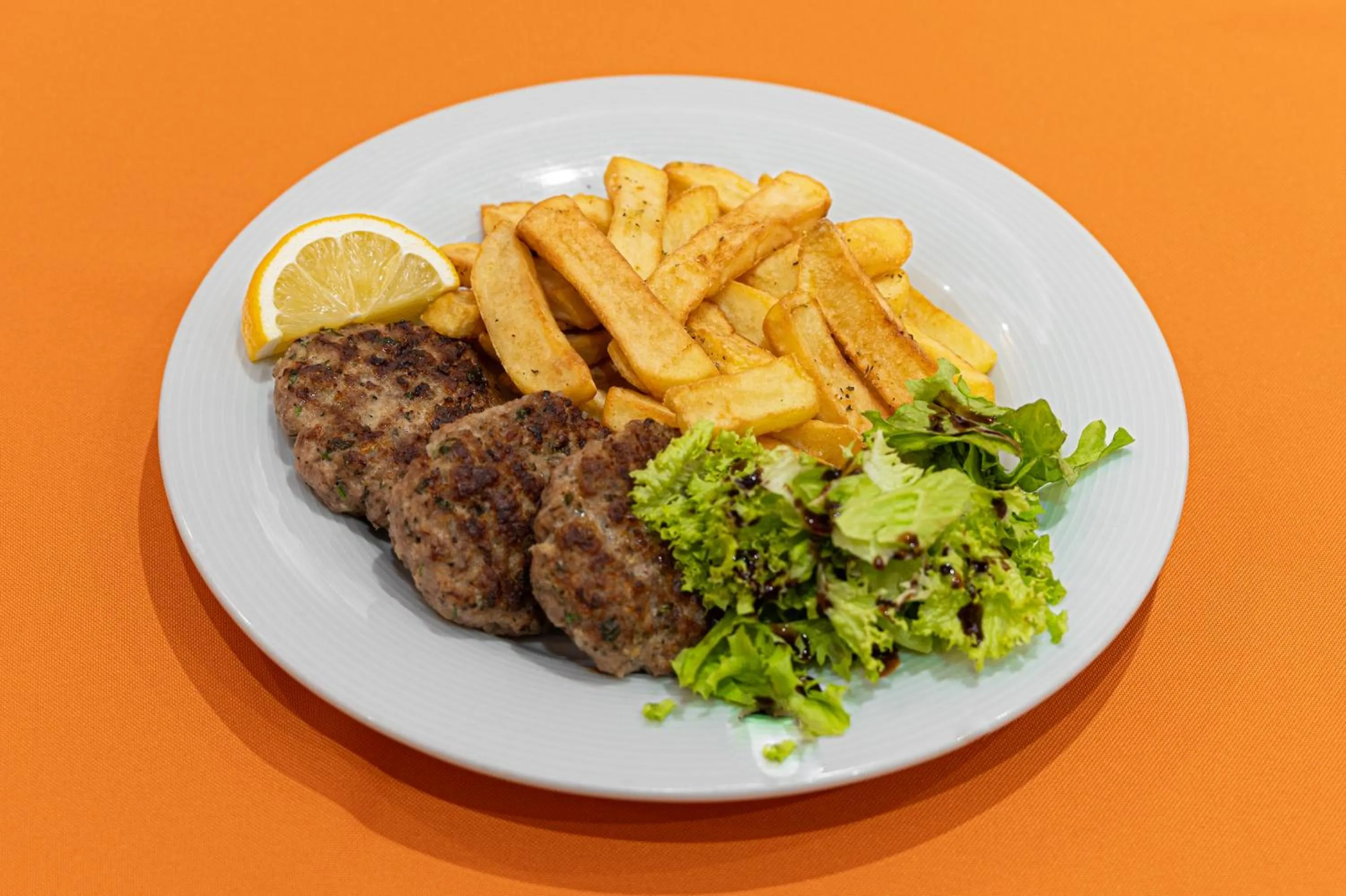 Restaurant/places to eat in Faros I