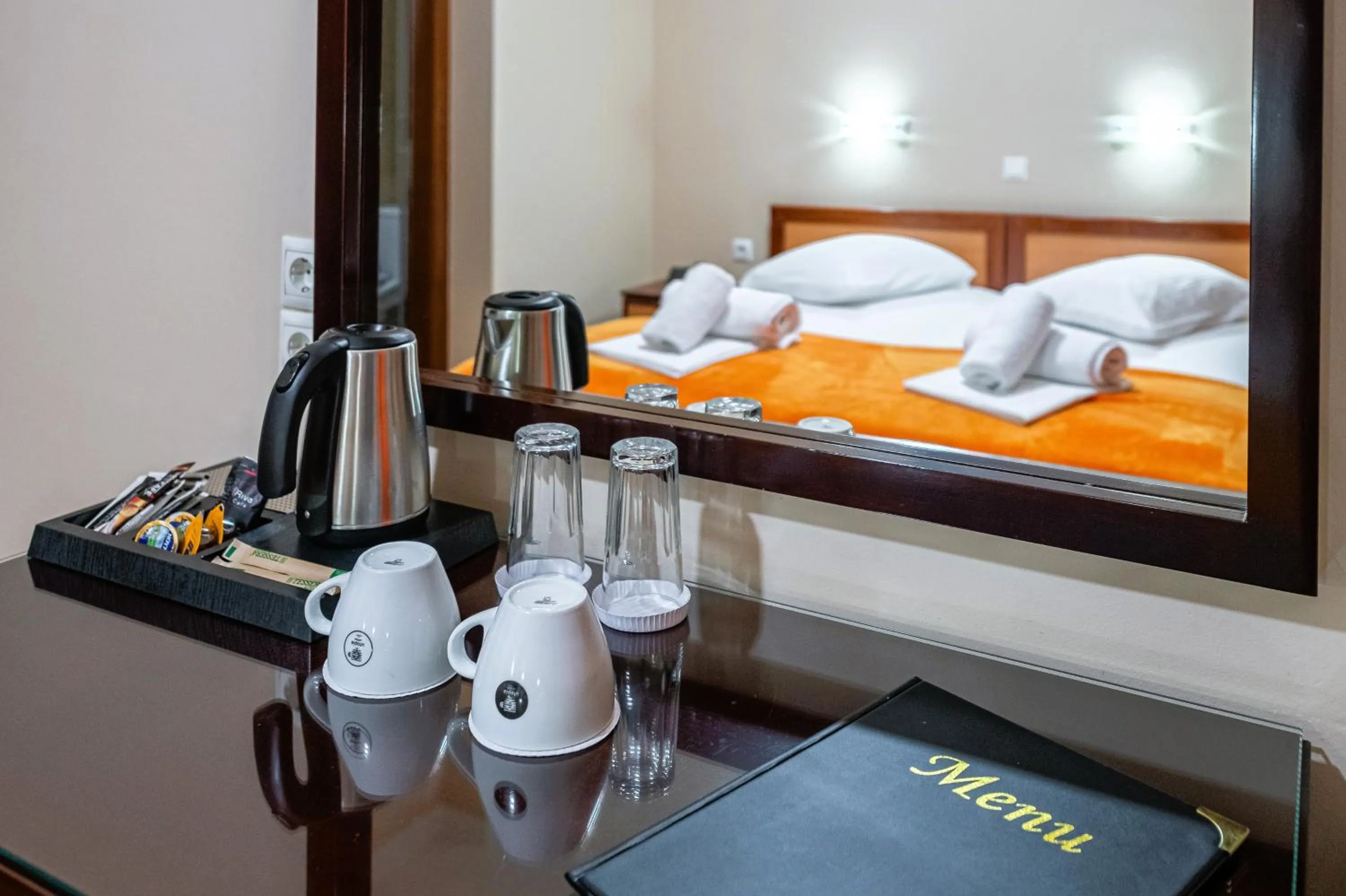 Bedroom, Bed in Faros I