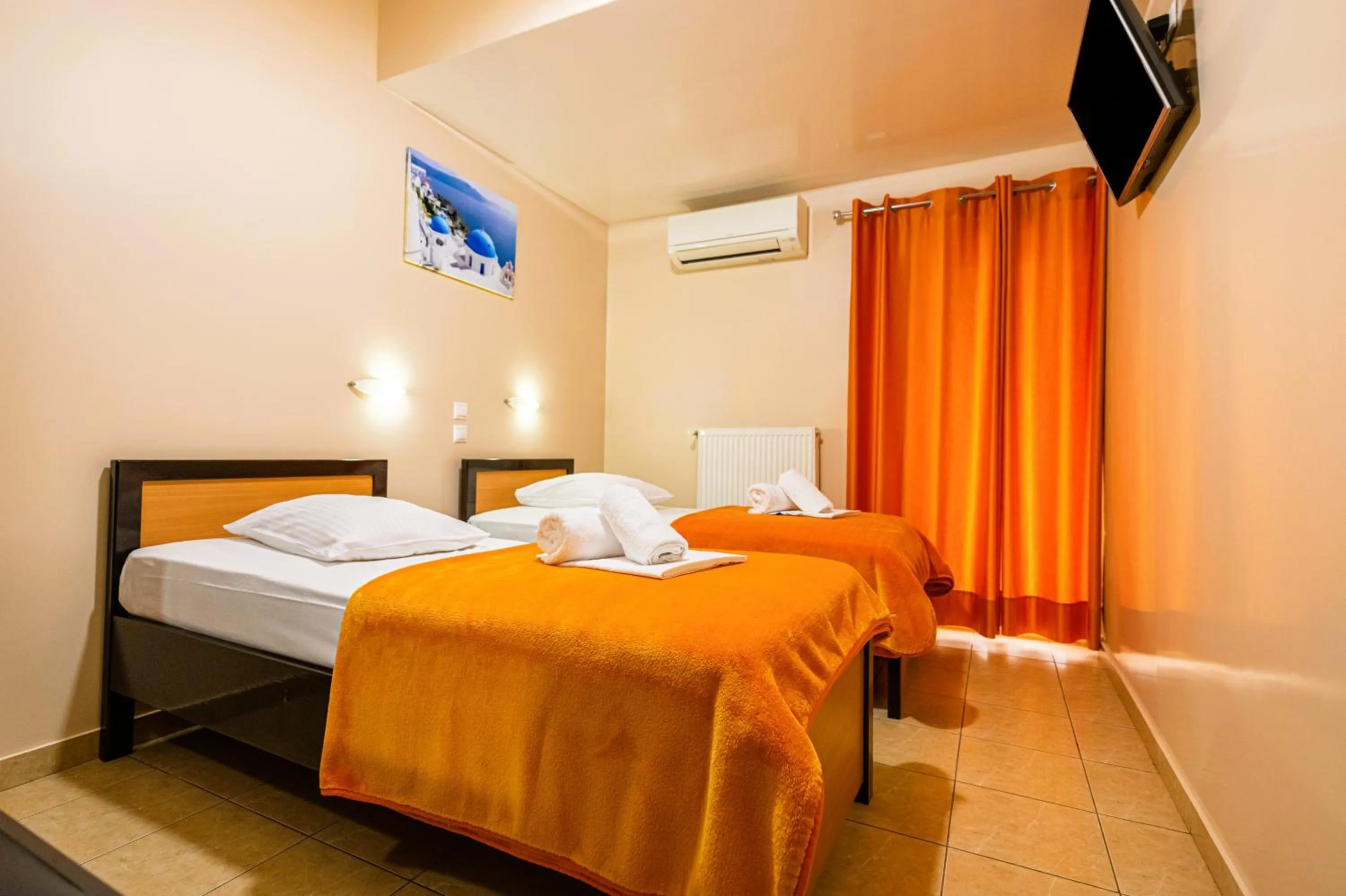 Bedroom, Bed in Faros I