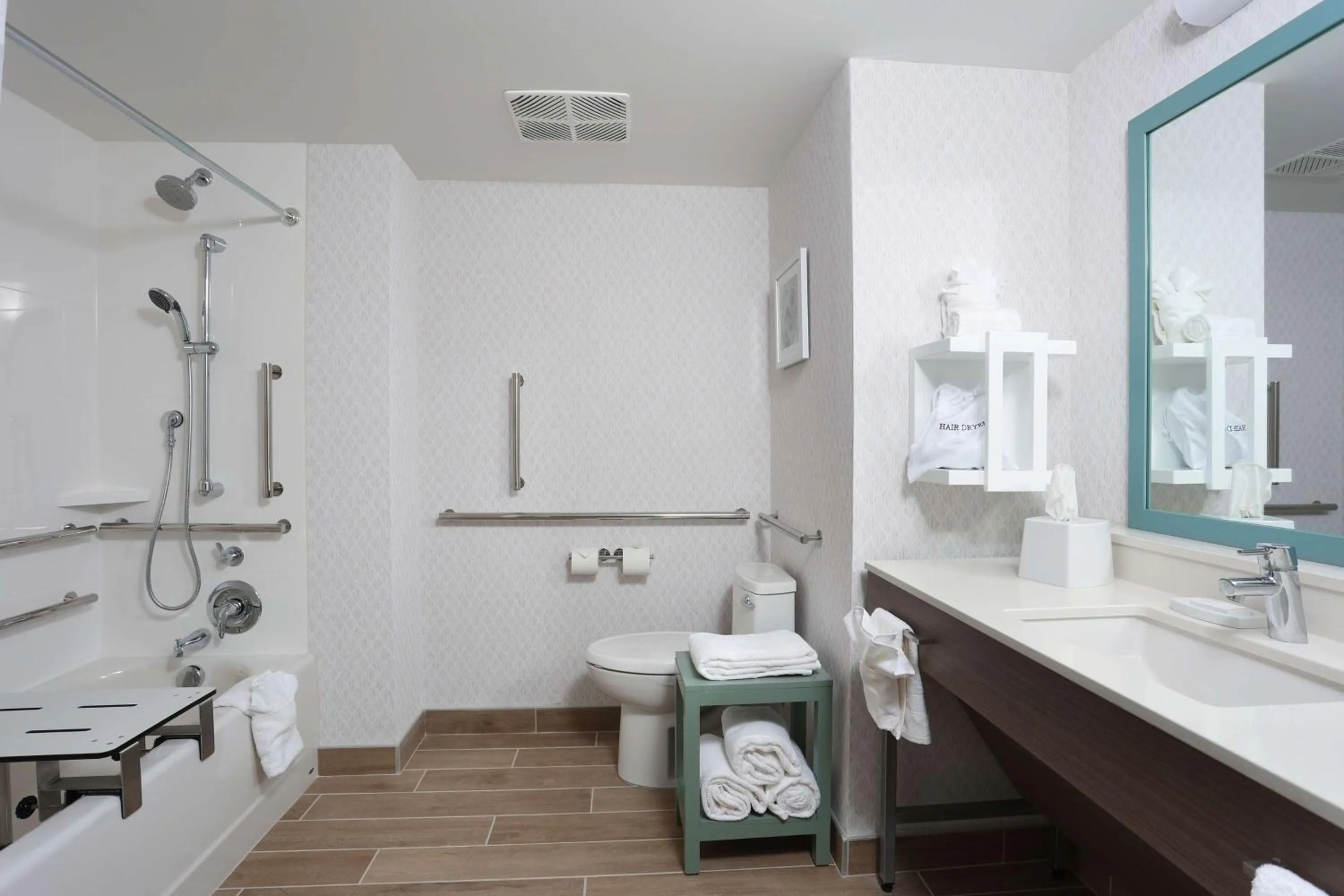 Bathroom in Hampton Inn & Suites Manistee, Mi