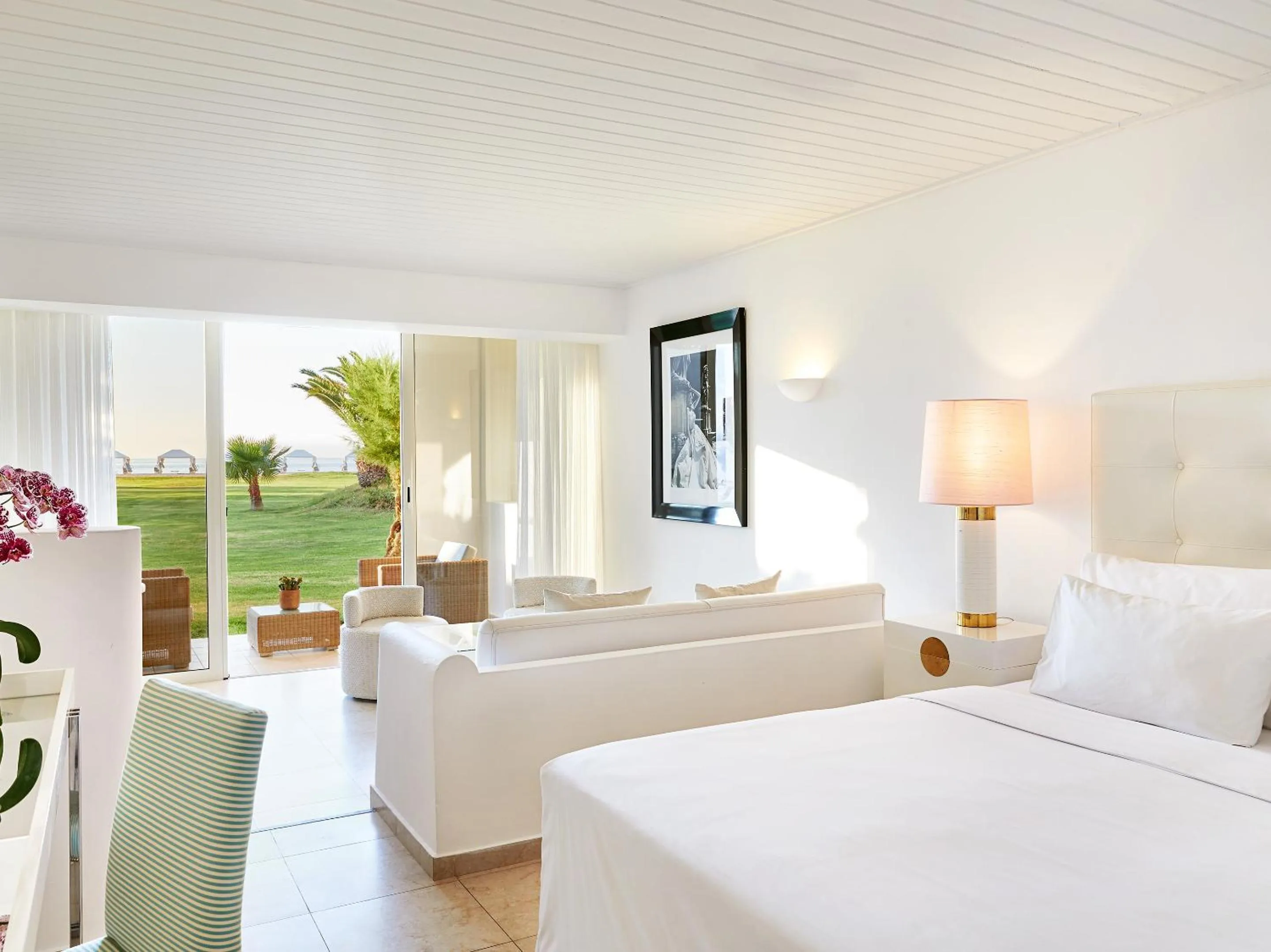 Photo of the whole room, Bed in Grecotel Creta Palace