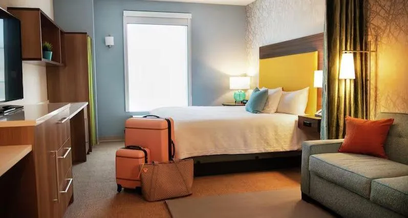 Bed in Home2 Suites By Hilton Boston Franklin