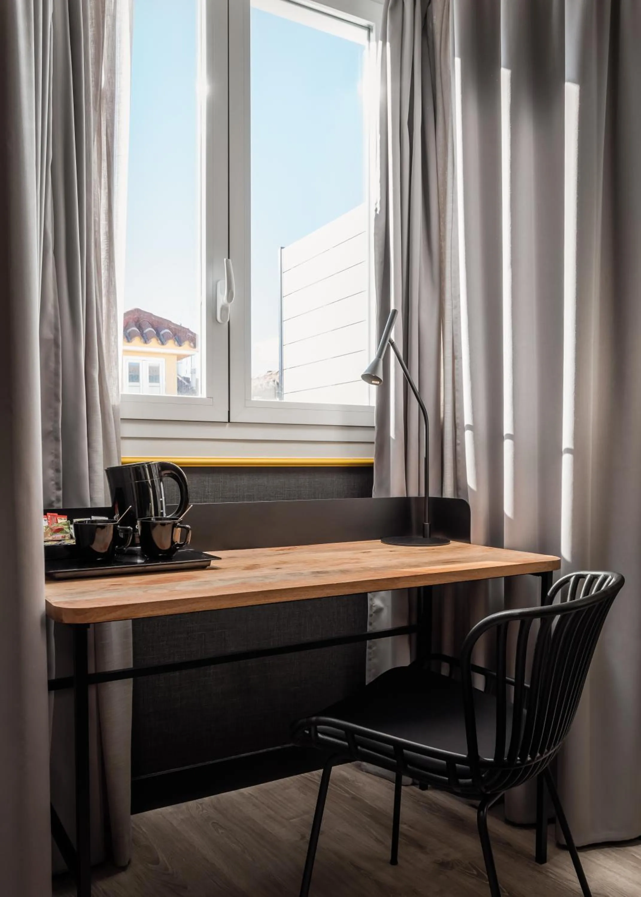 hair dresser in BYPILLOW Crosstown