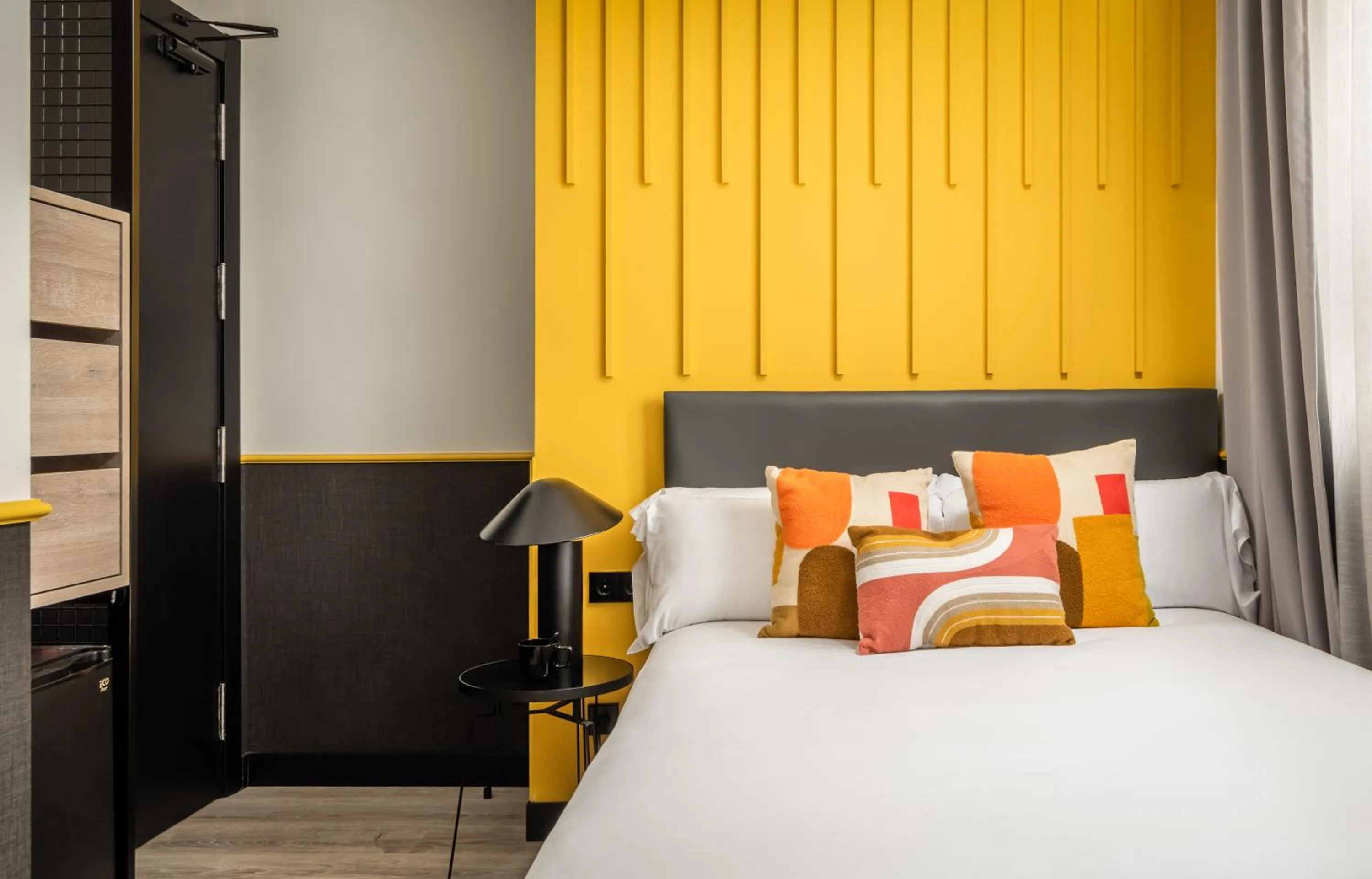 Bed in BYPILLOW Crosstown