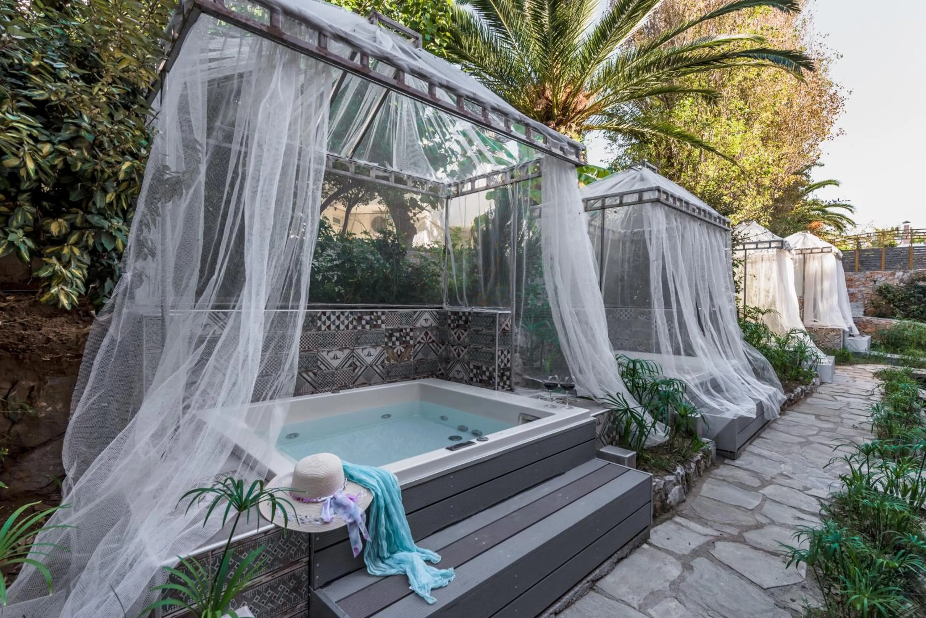 Hot Tub in Orpheas Resort Hotel (Adults Only)