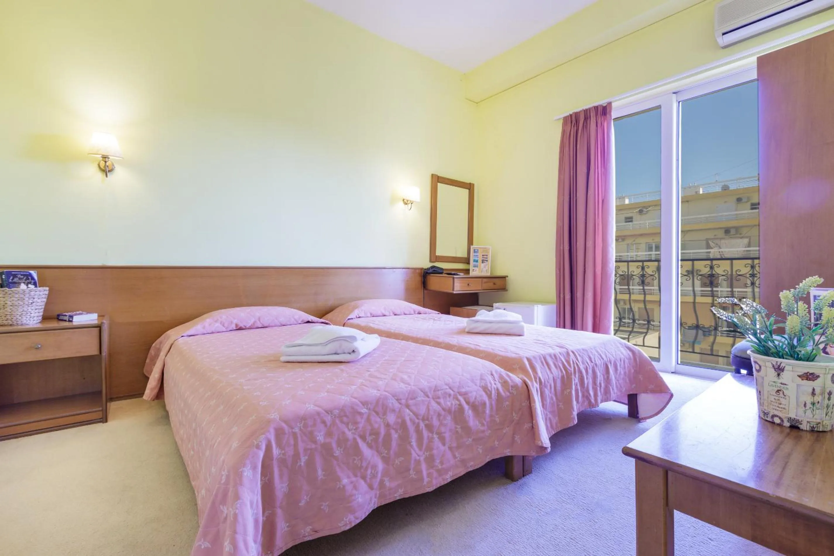 Bed in CiTYZen Hotel