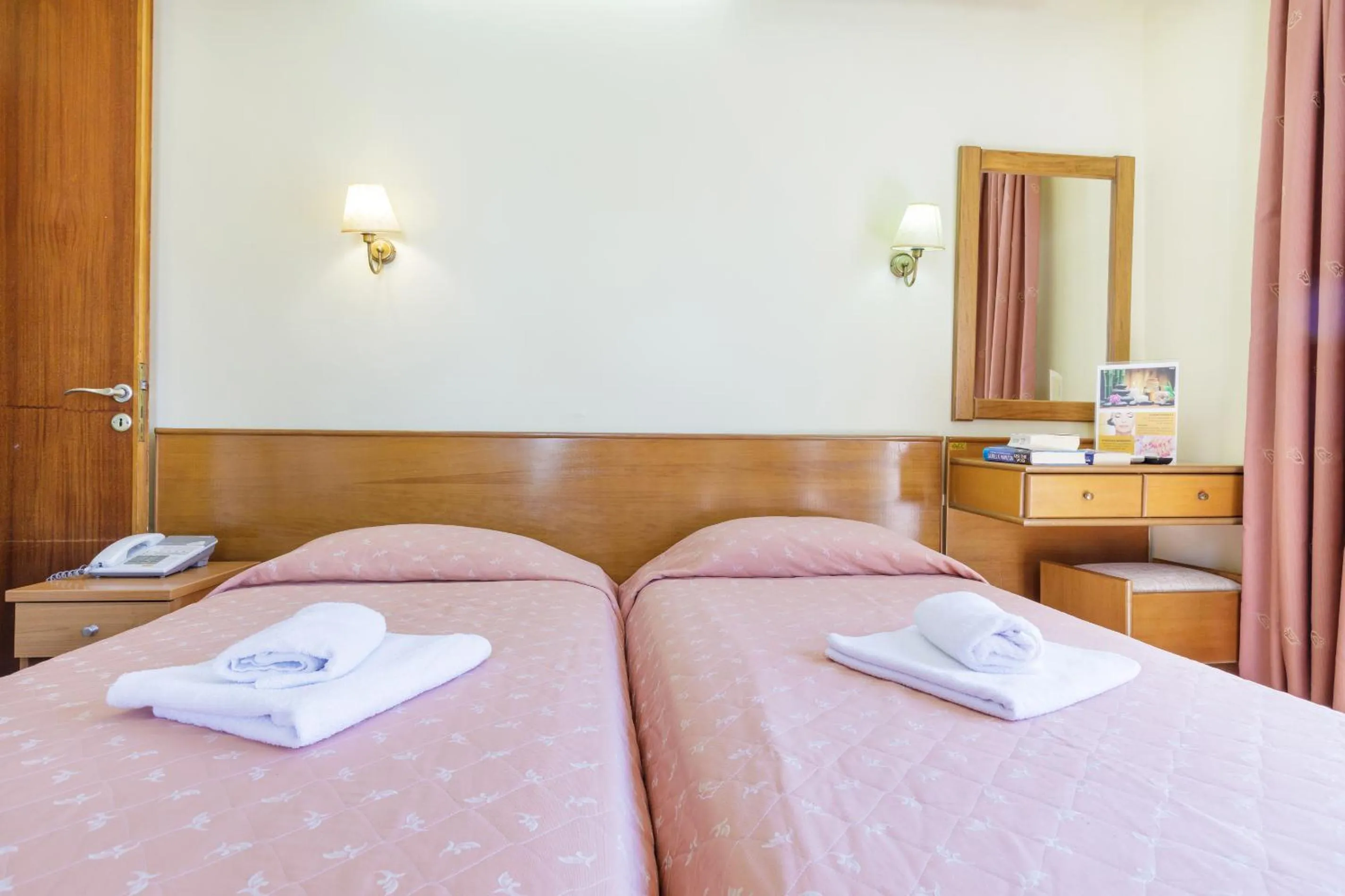 Bed in CiTYZen Hotel