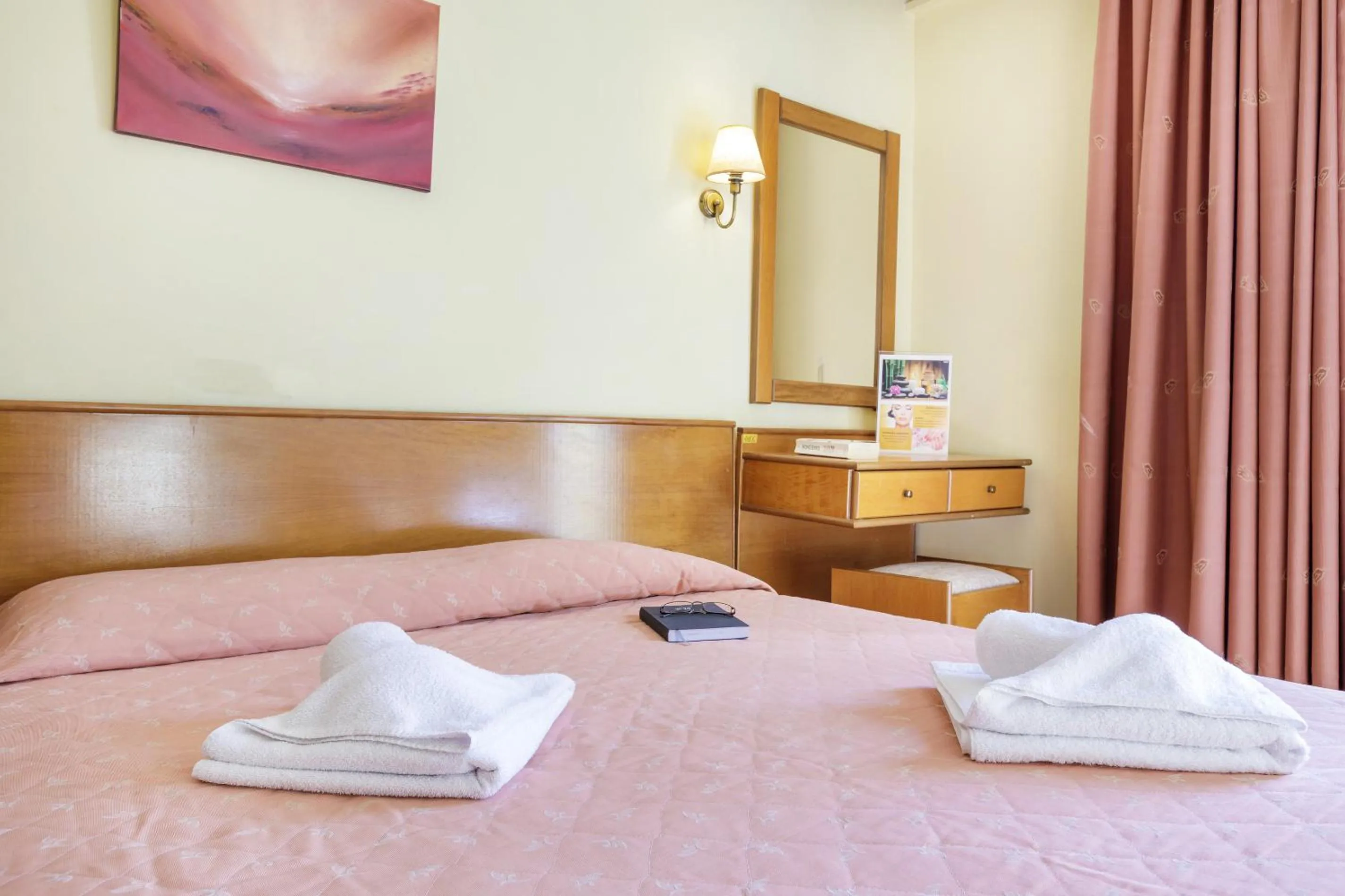 Bed in CiTYZen Hotel