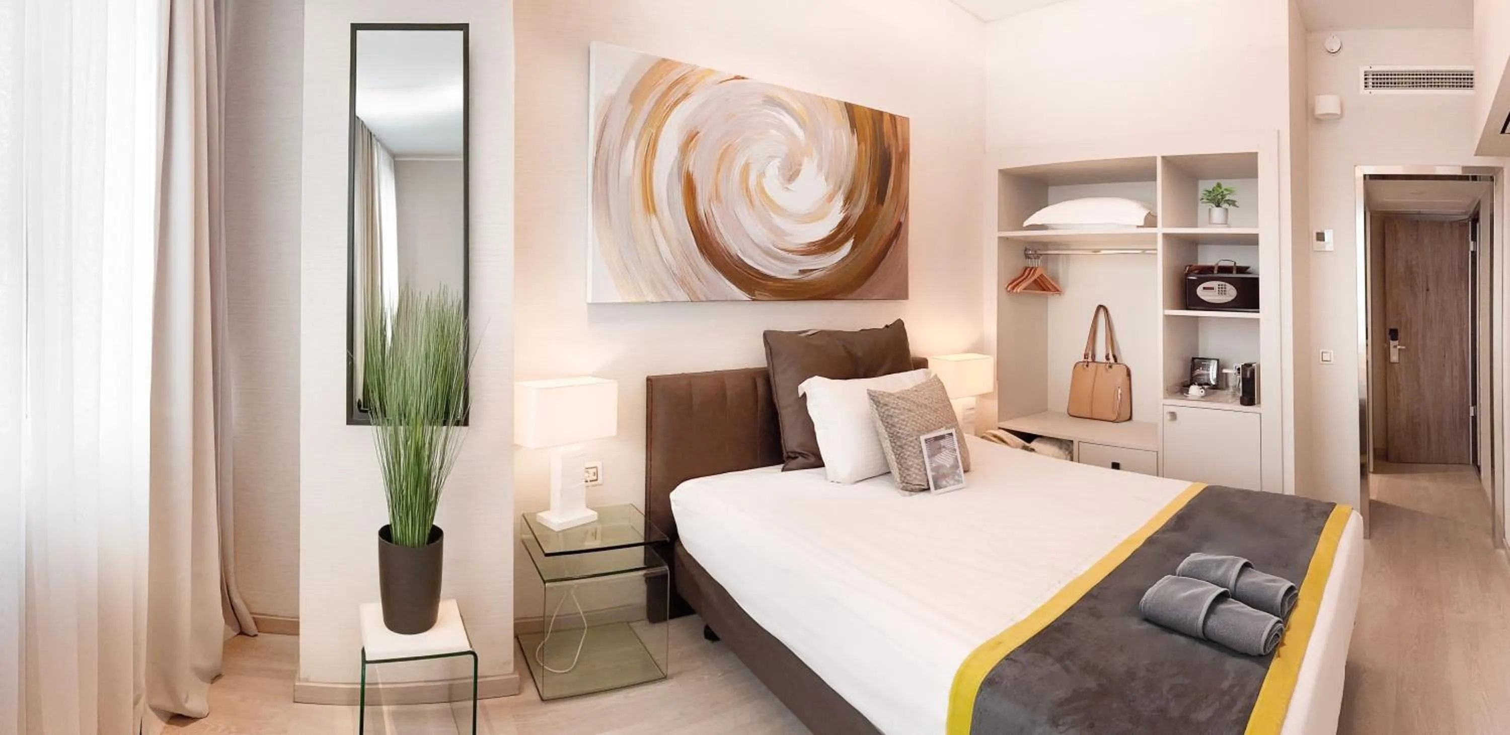 Bedroom, Bed in St George Lycabettus Lifestyle Hotel