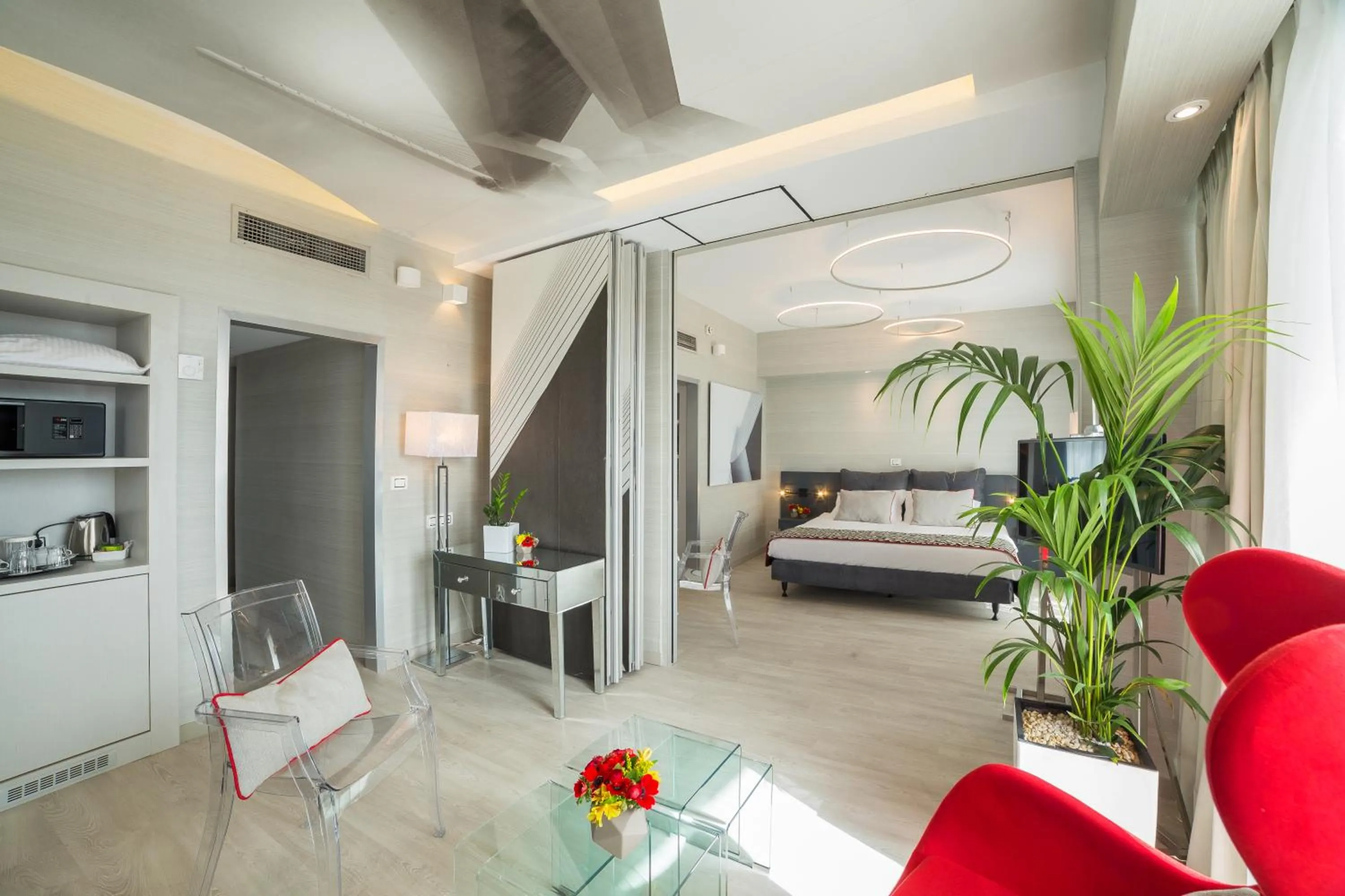 Bedroom, Bed in St George Lycabettus Lifestyle Hotel