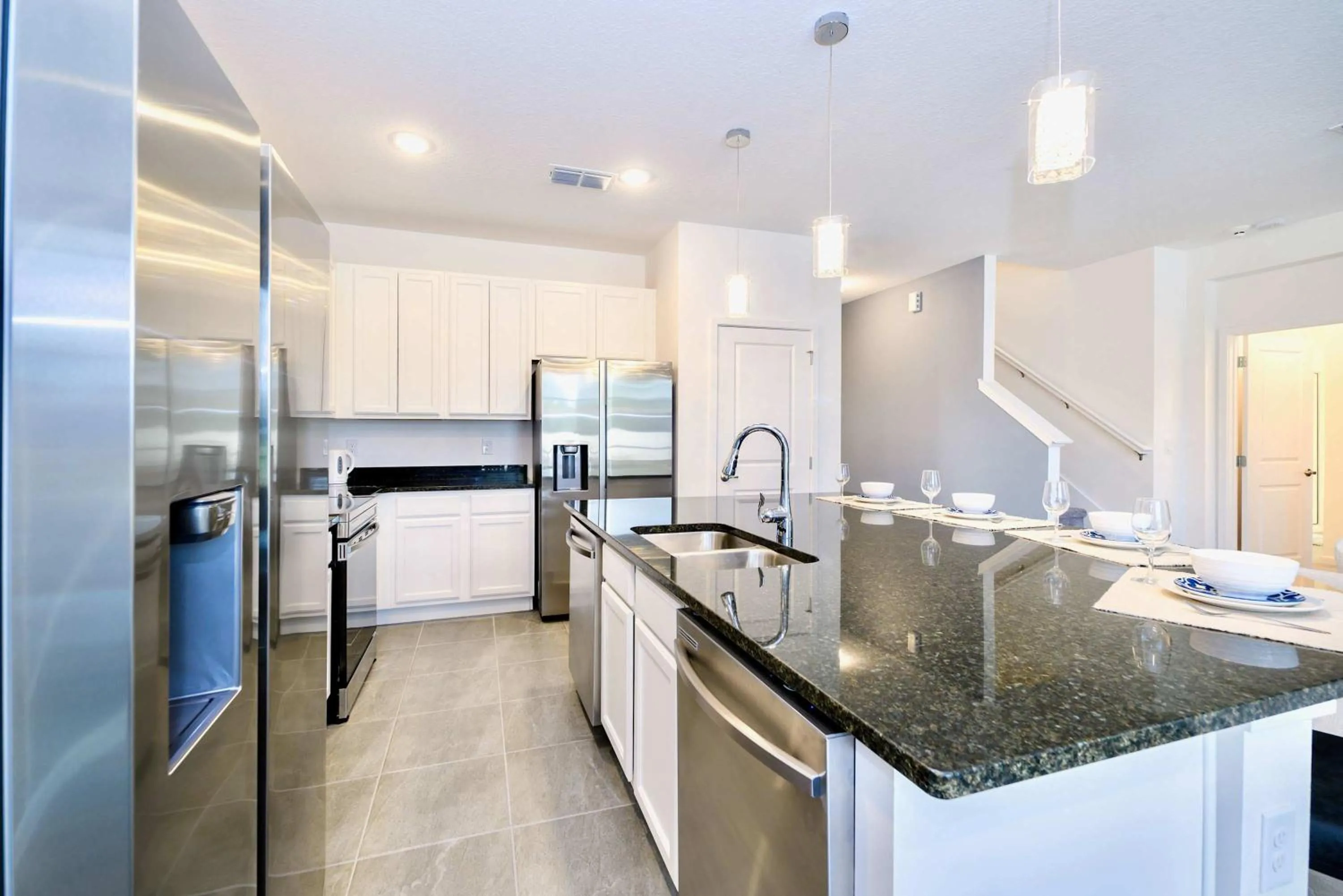 dishwasher in 8BR Family Home with Pool and Hot tub