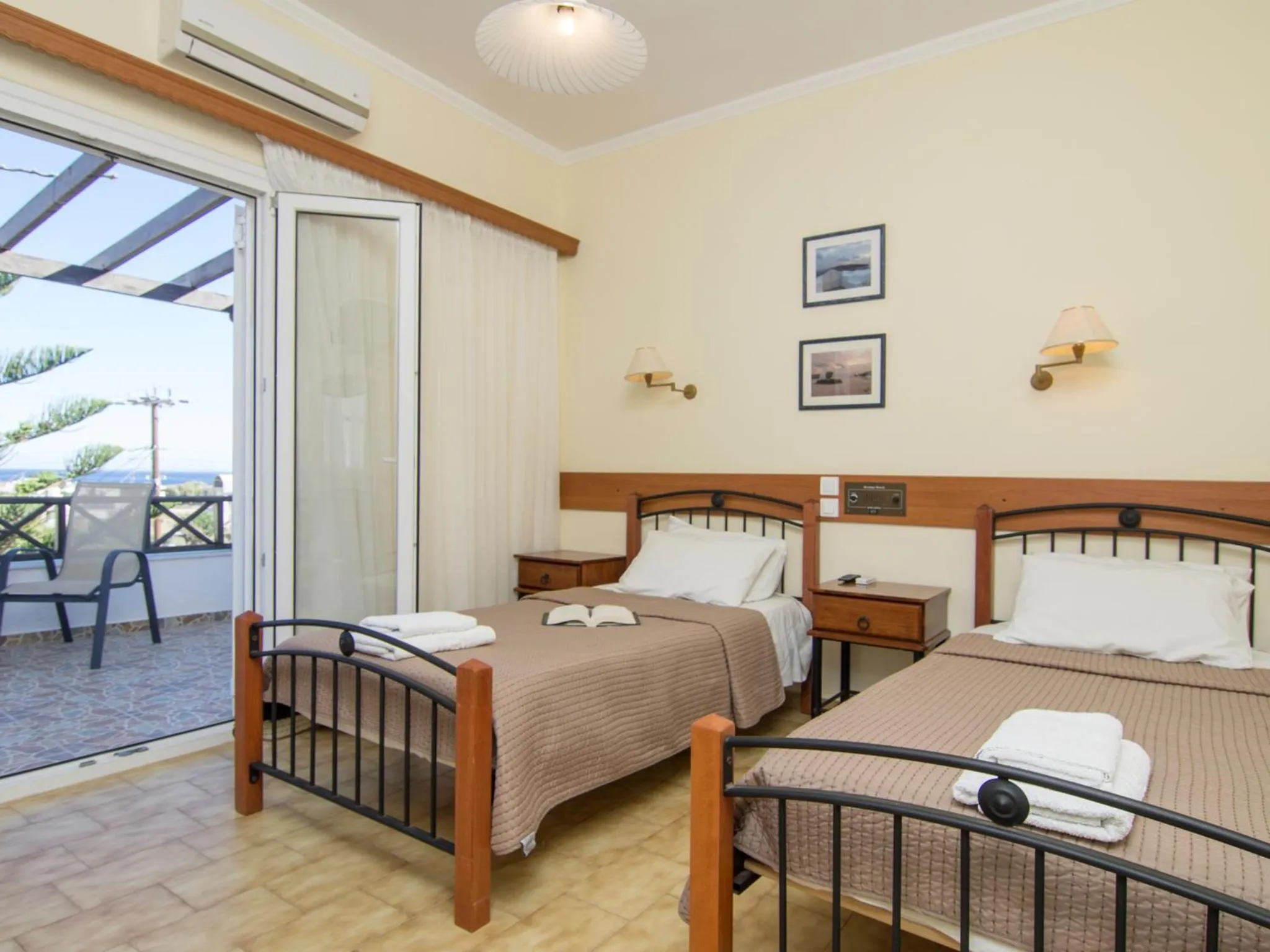 Day, Bed in Holiday Beach Resort Santorini