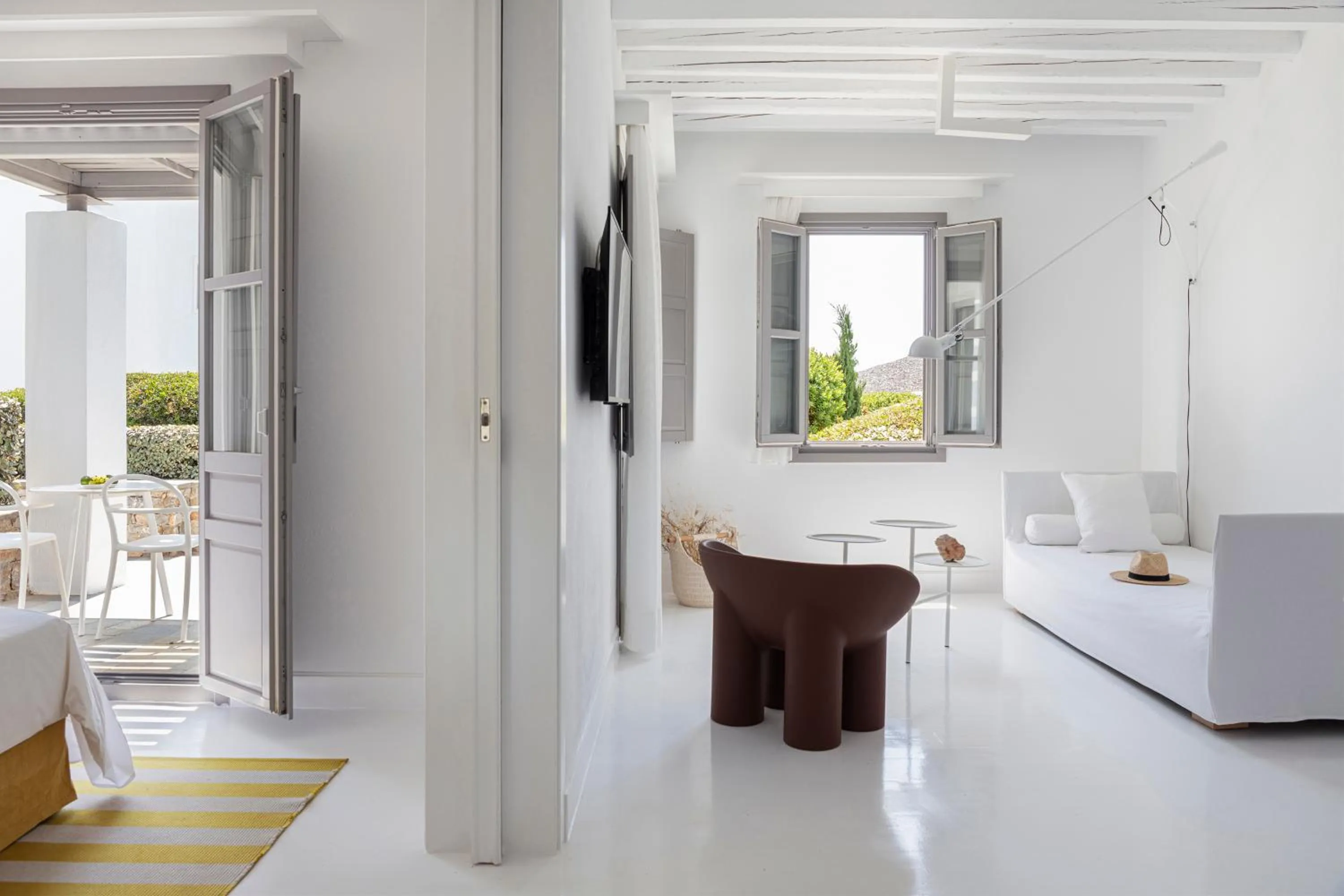 Bedroom in ANEMI Folegandros