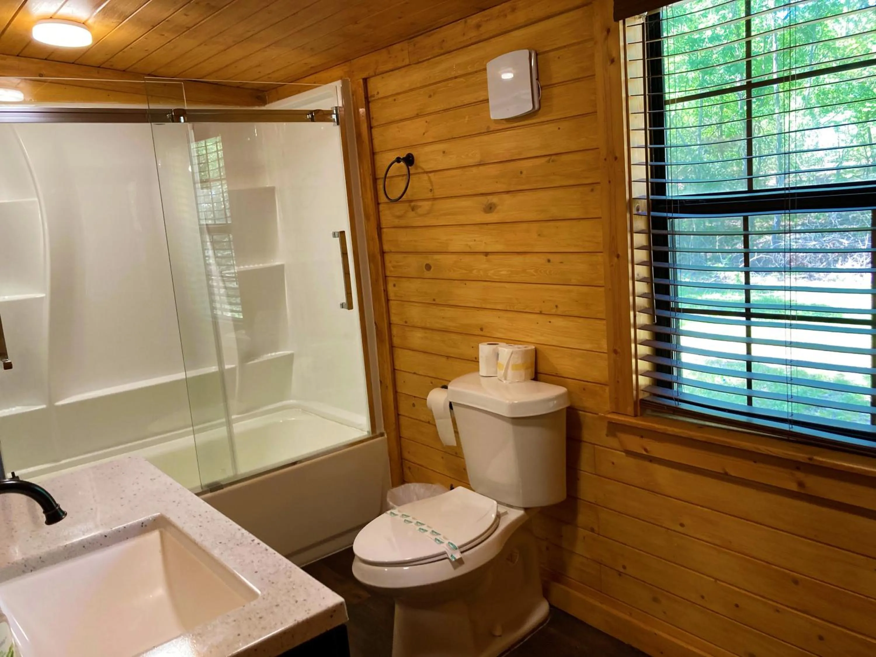 Bathroom in Outback Campground and Marina