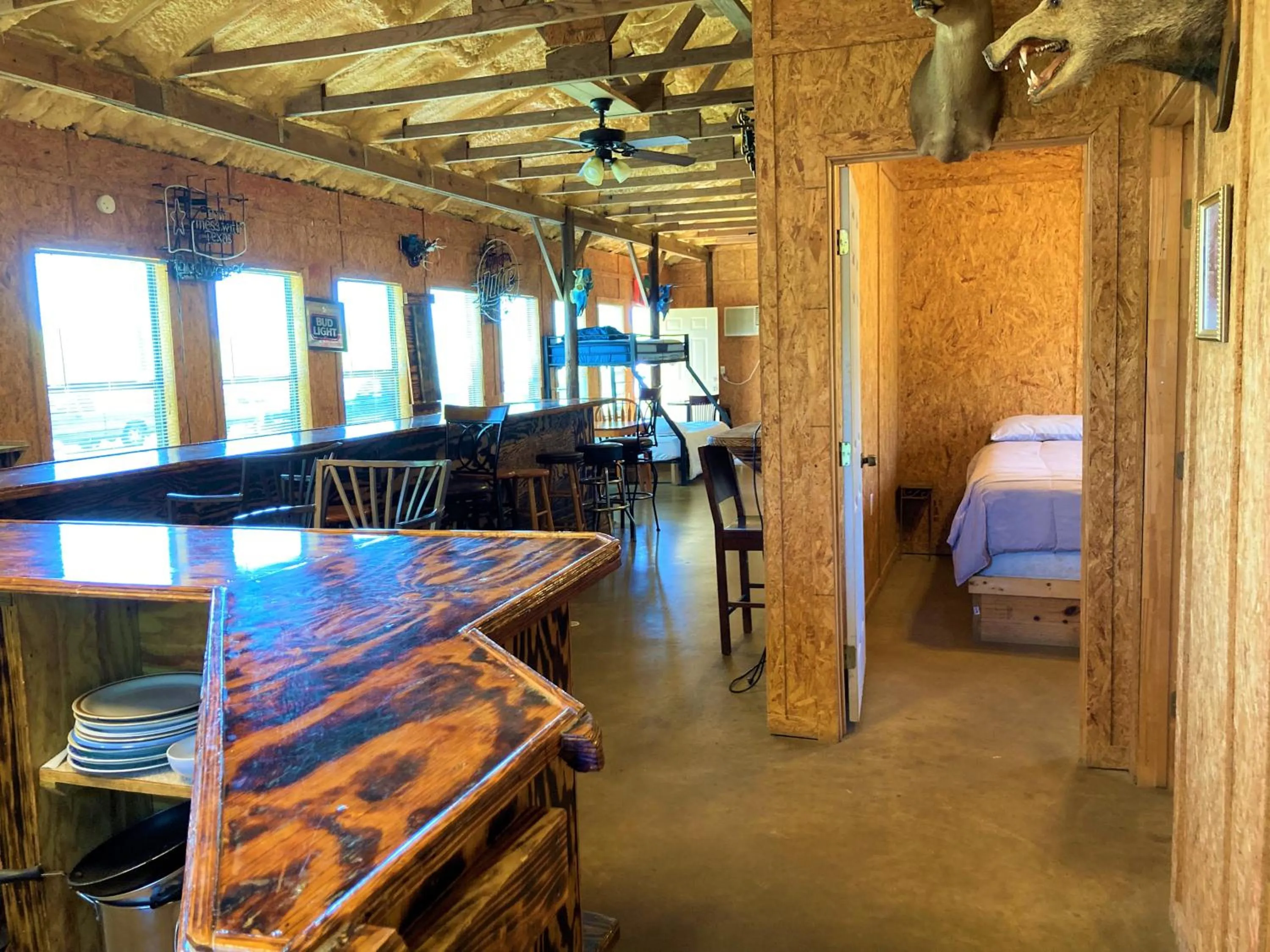 Photo of the whole room in Outback Campground and Marina