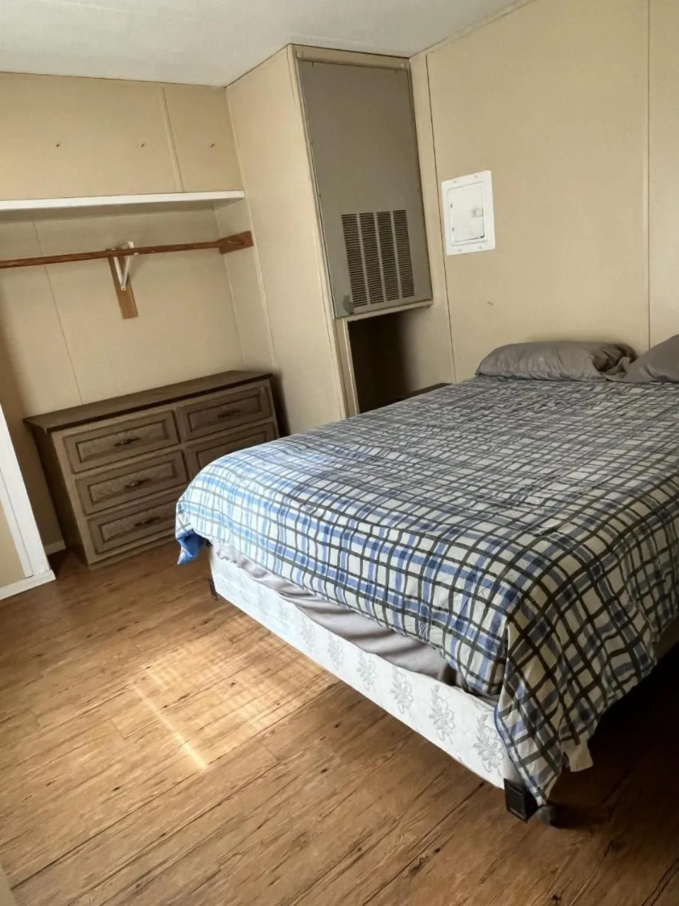 Bed in Outback Campground and Marina