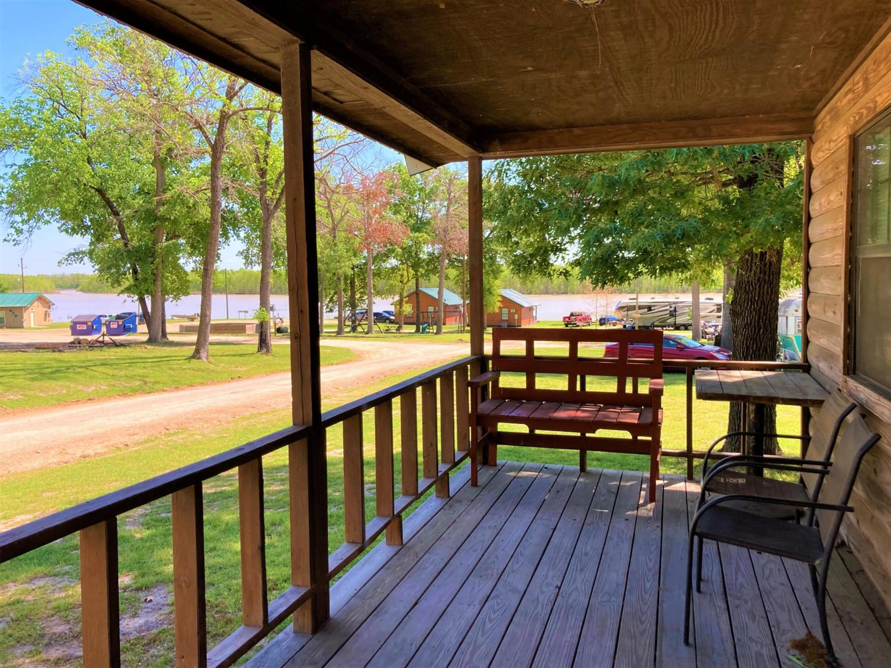 Balcony/Terrace in Outback Campground and Marina