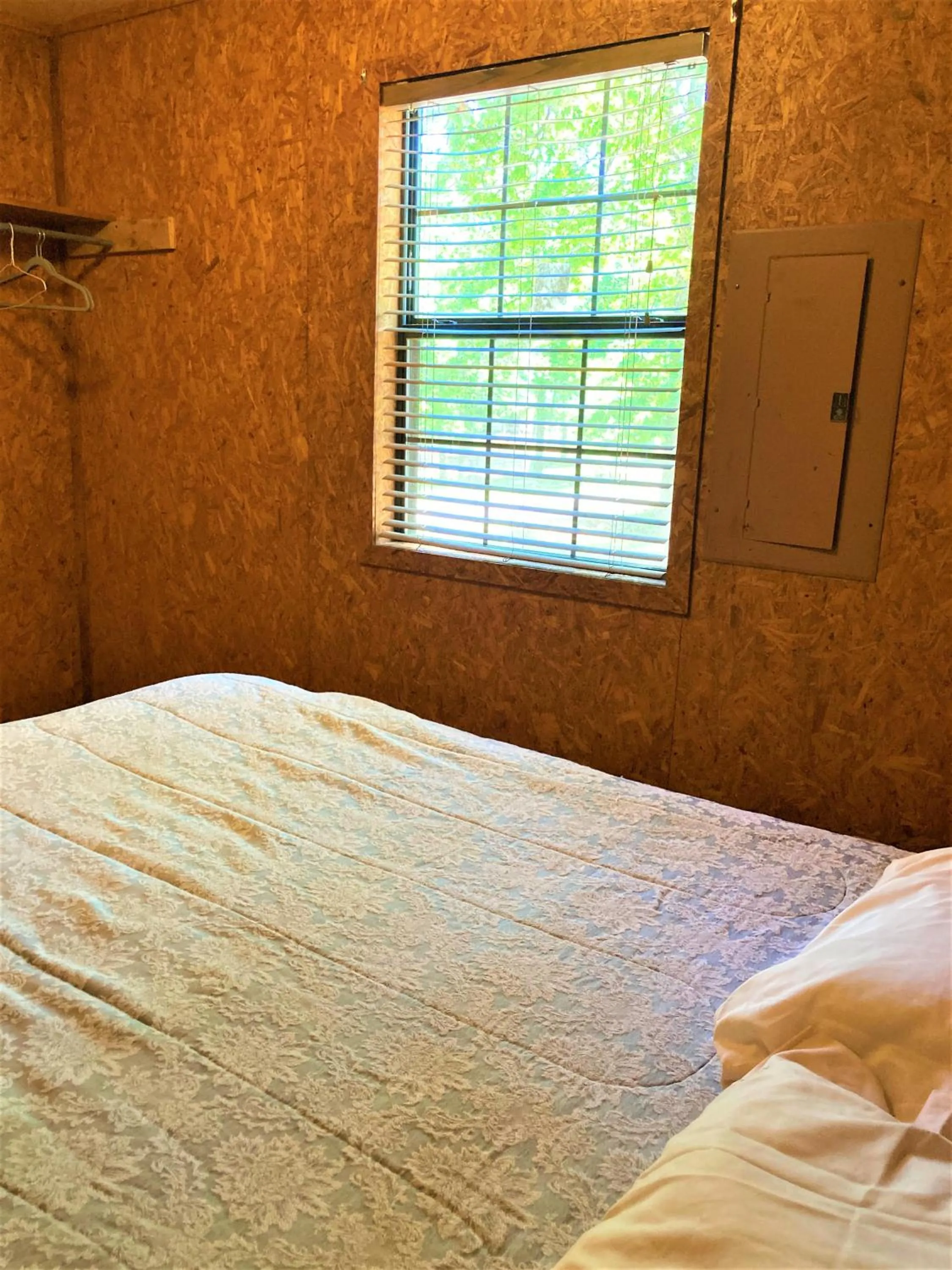 Bedroom, Bed in Outback Campground and Marina