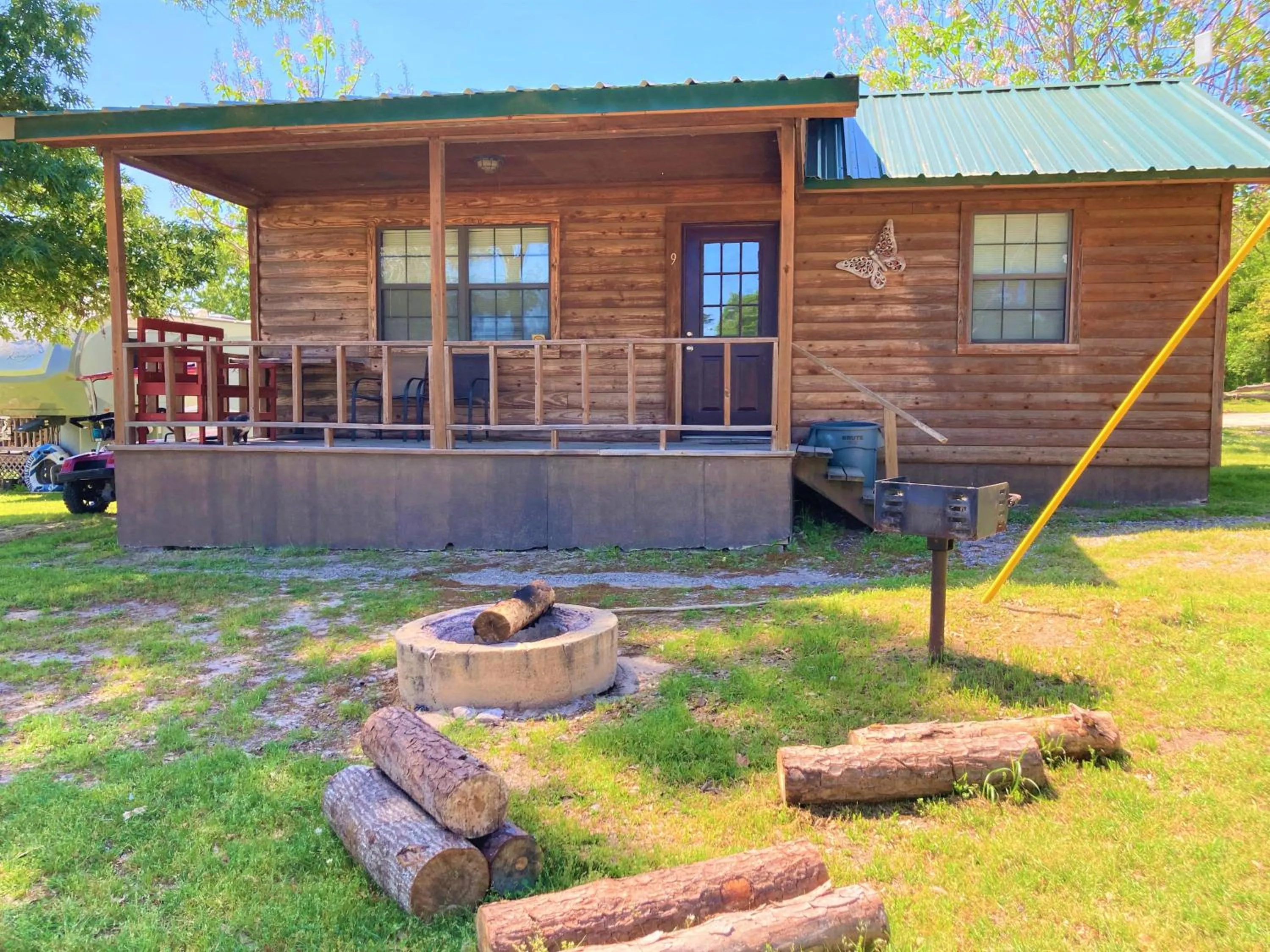 Property building in Outback Campground and Marina