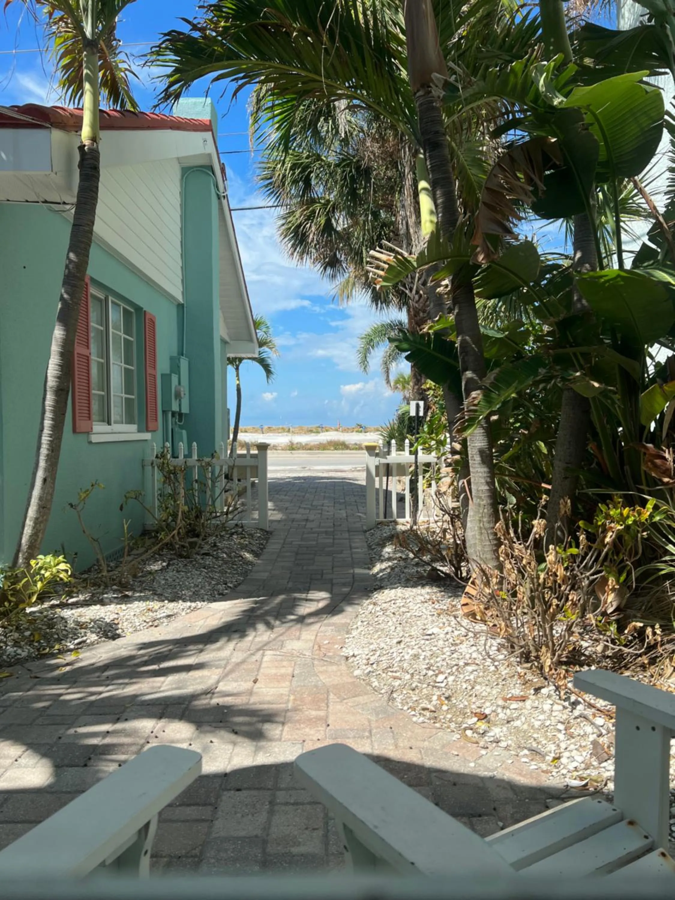 Patio in Blue Waters Treasure Island