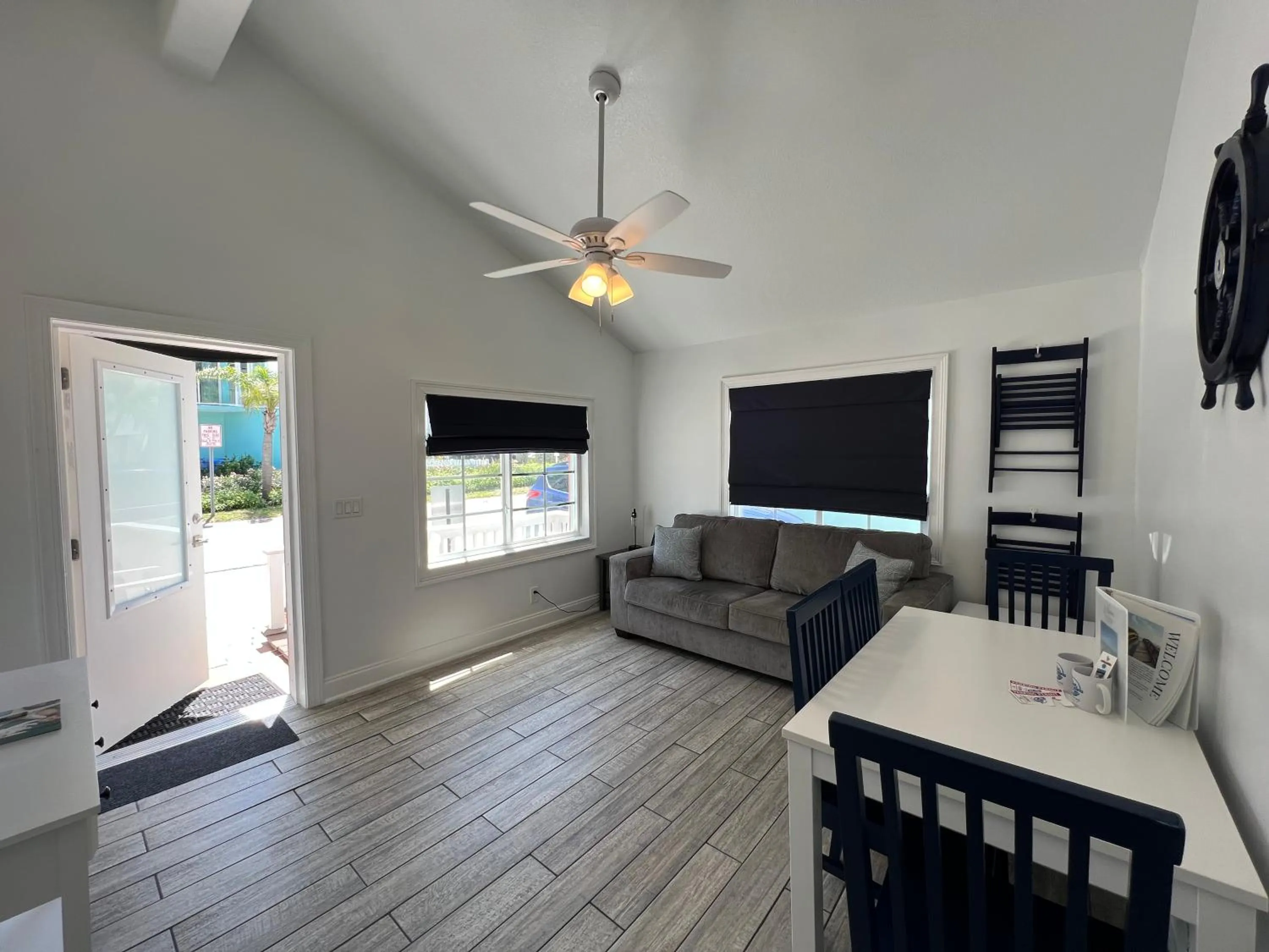 TV and multimedia in Blue Waters Treasure Island