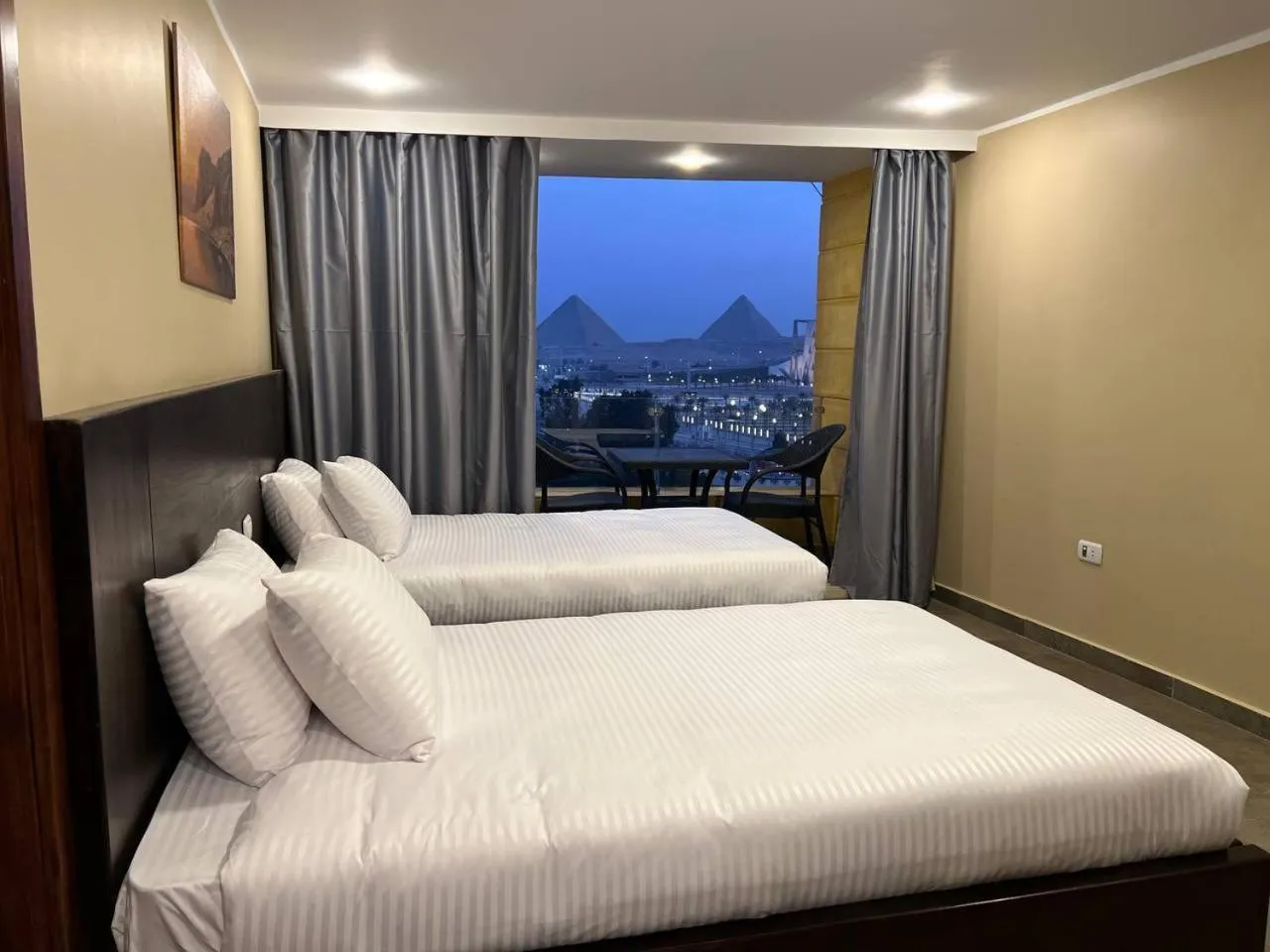 Bedroom, Bed in Asia Grand Museum & Pyramids view