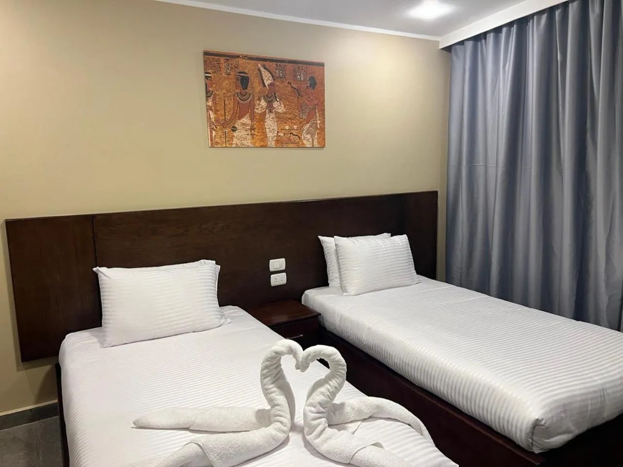 Bed in Asia Grand Museum & Pyramids view