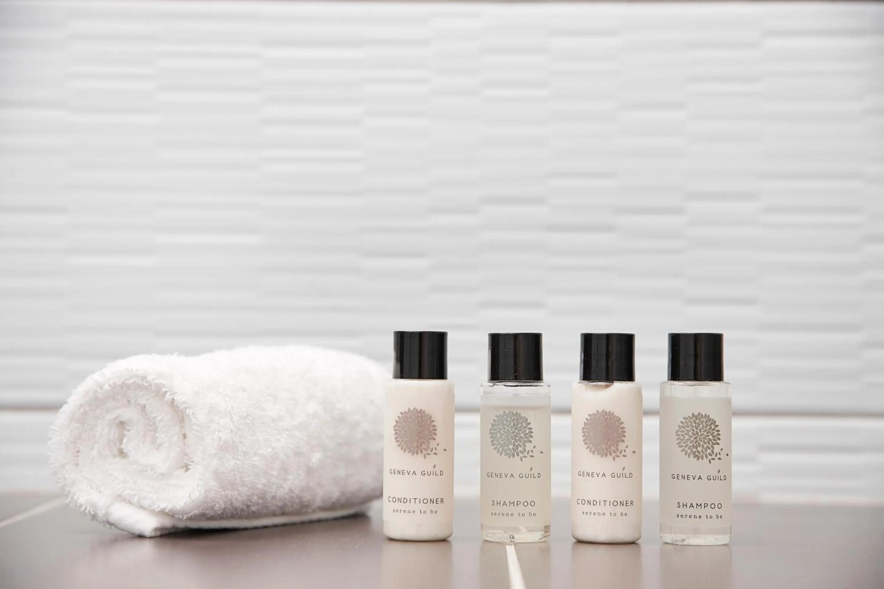 Bathroom in Manos Small World