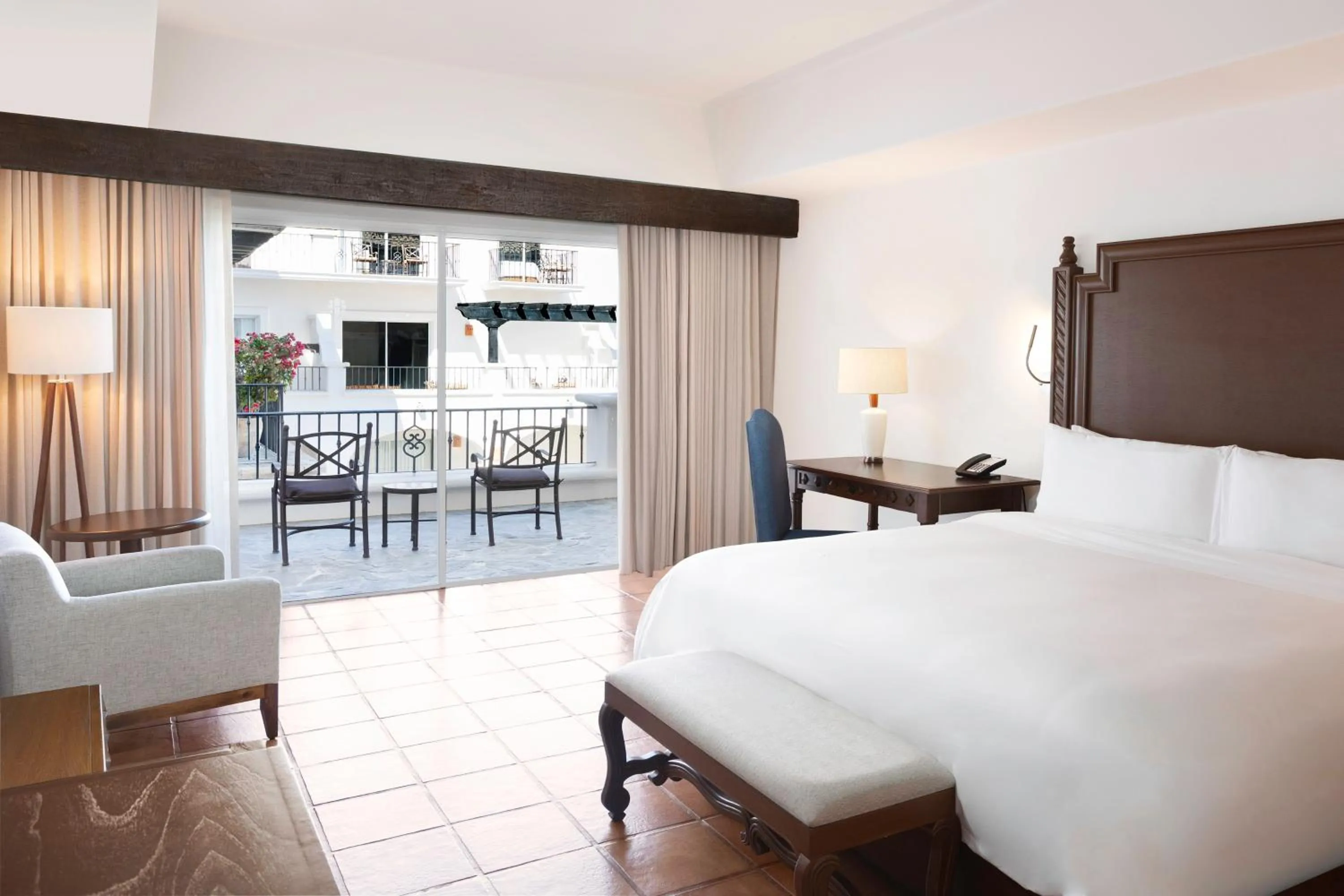 Bed in The Club at Hacienda del Mar